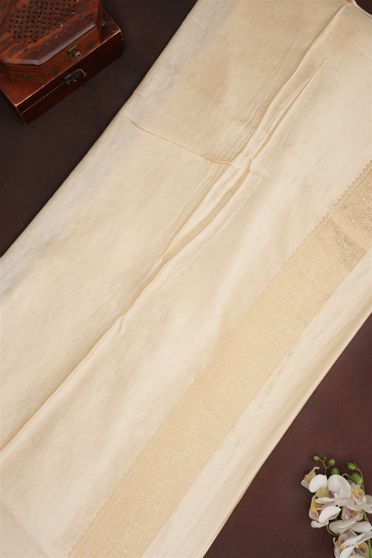 Banarasi Viscose Satin Violet Saree