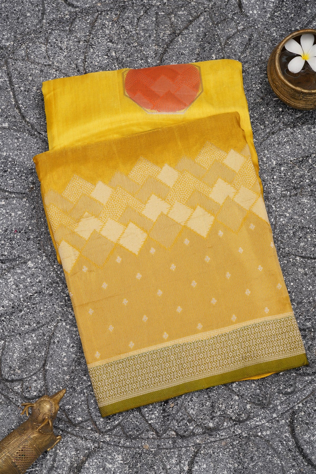 Bhagalpur Matka Silk Lemon Yellow Saree