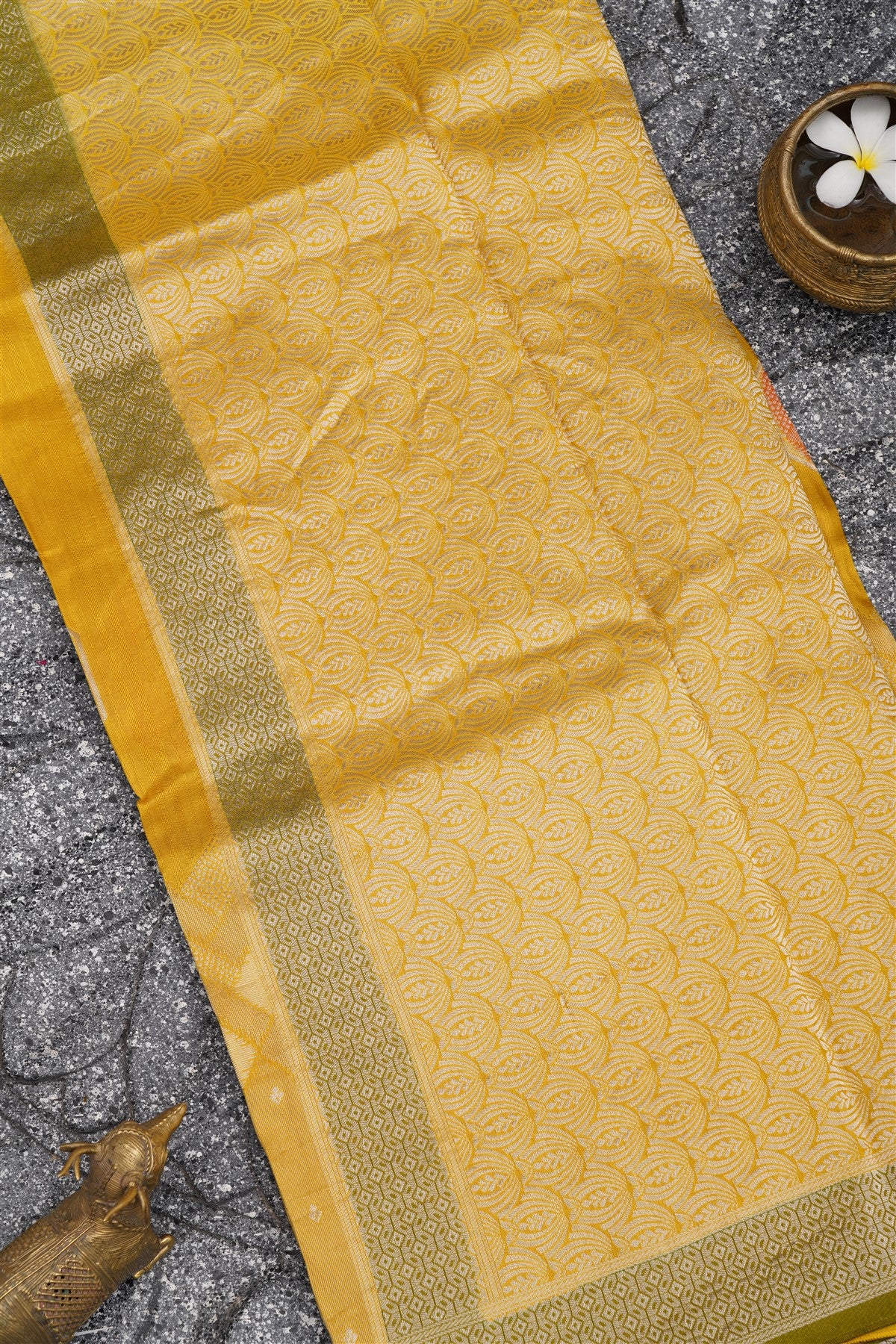 Bhagalpur Matka Silk Lemon Yellow Saree