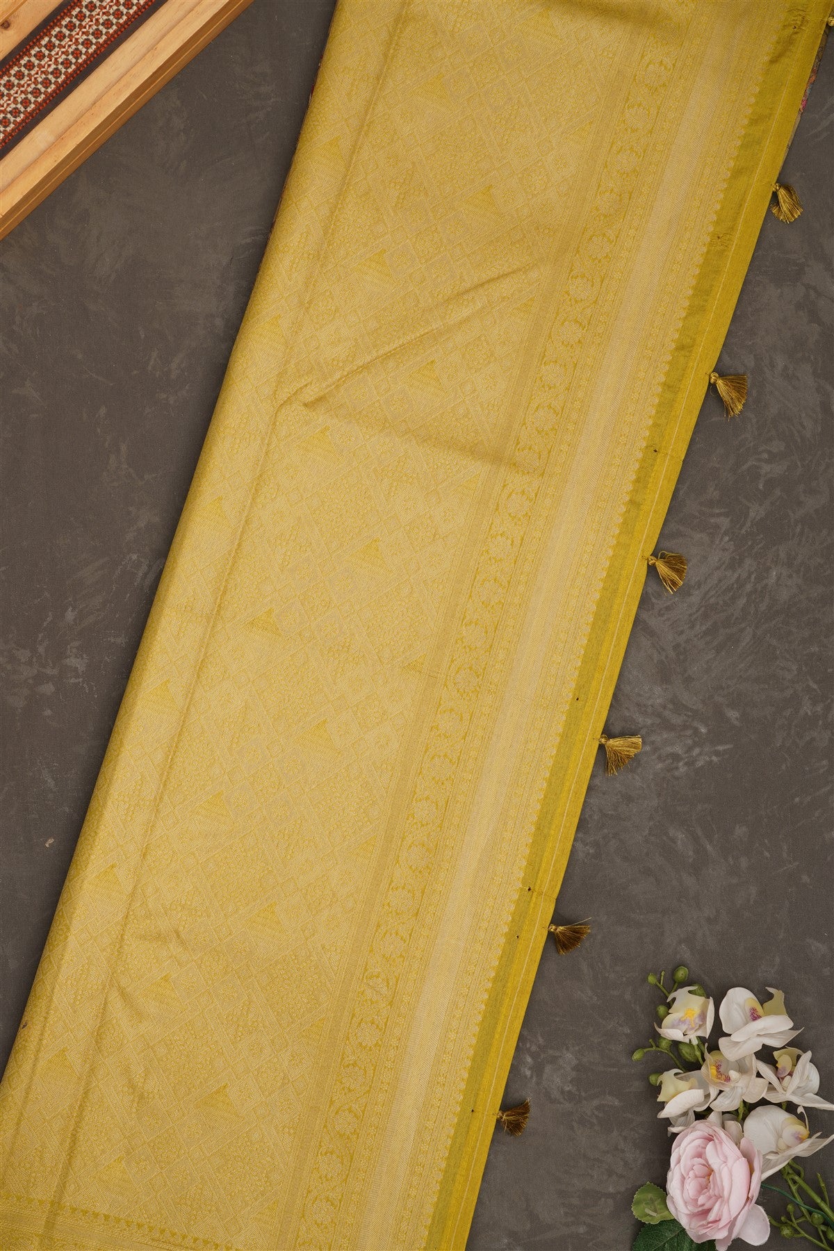 Banarasi Tissue Paithani Olive Green Saree