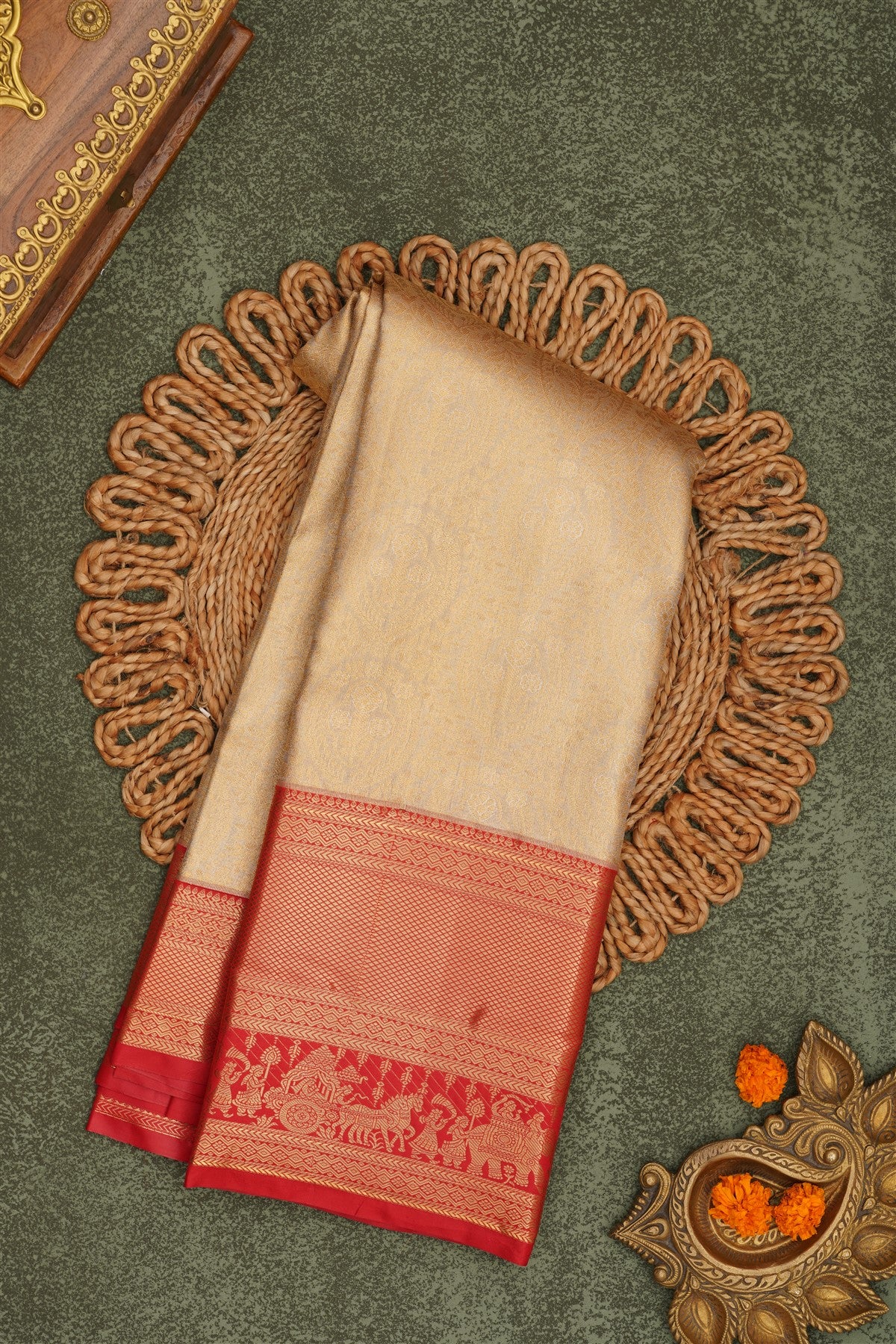 Semi Pattu Silk Blend Light Gold Saree
