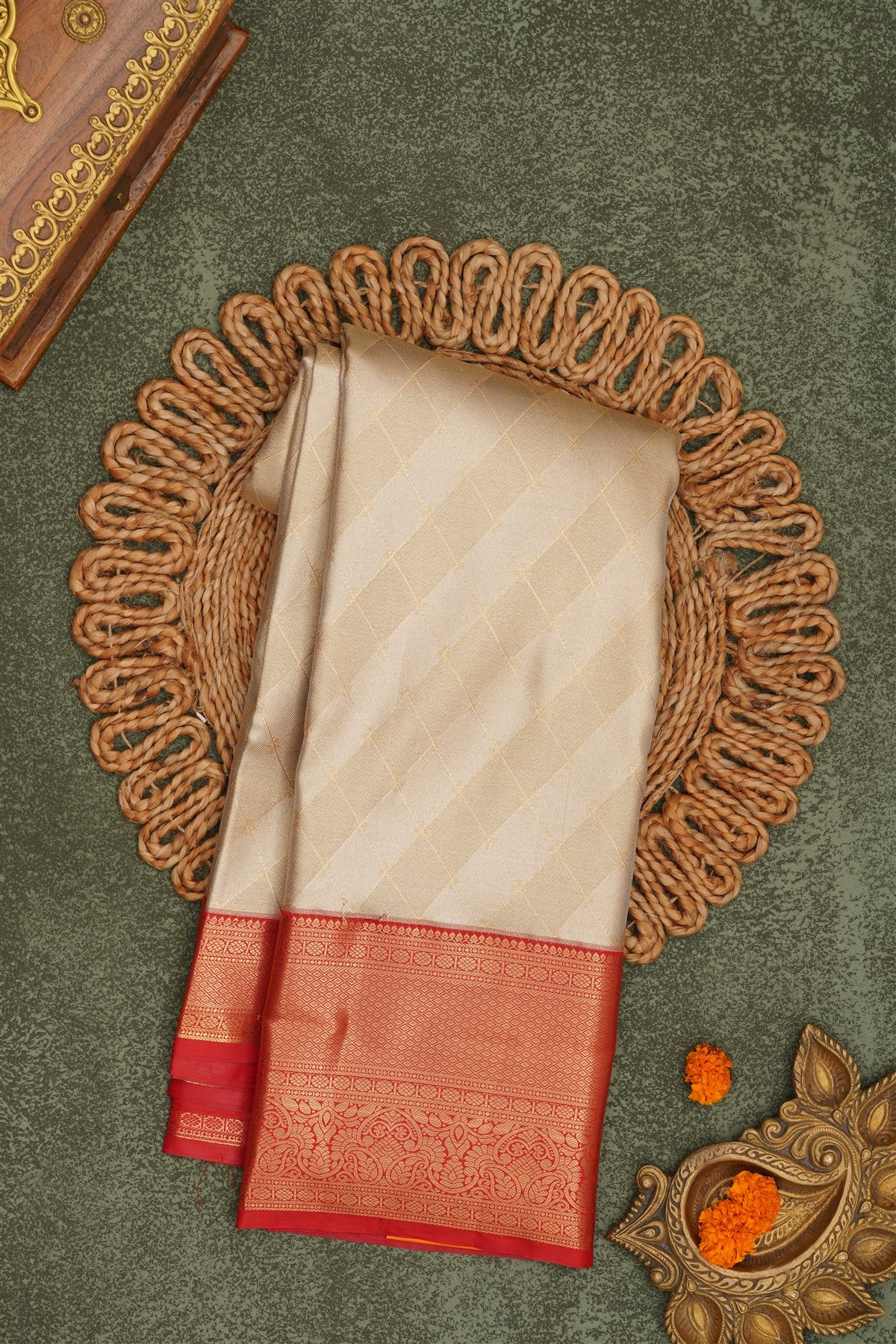 Semi Pattu Silk Blend Light Gold Saree