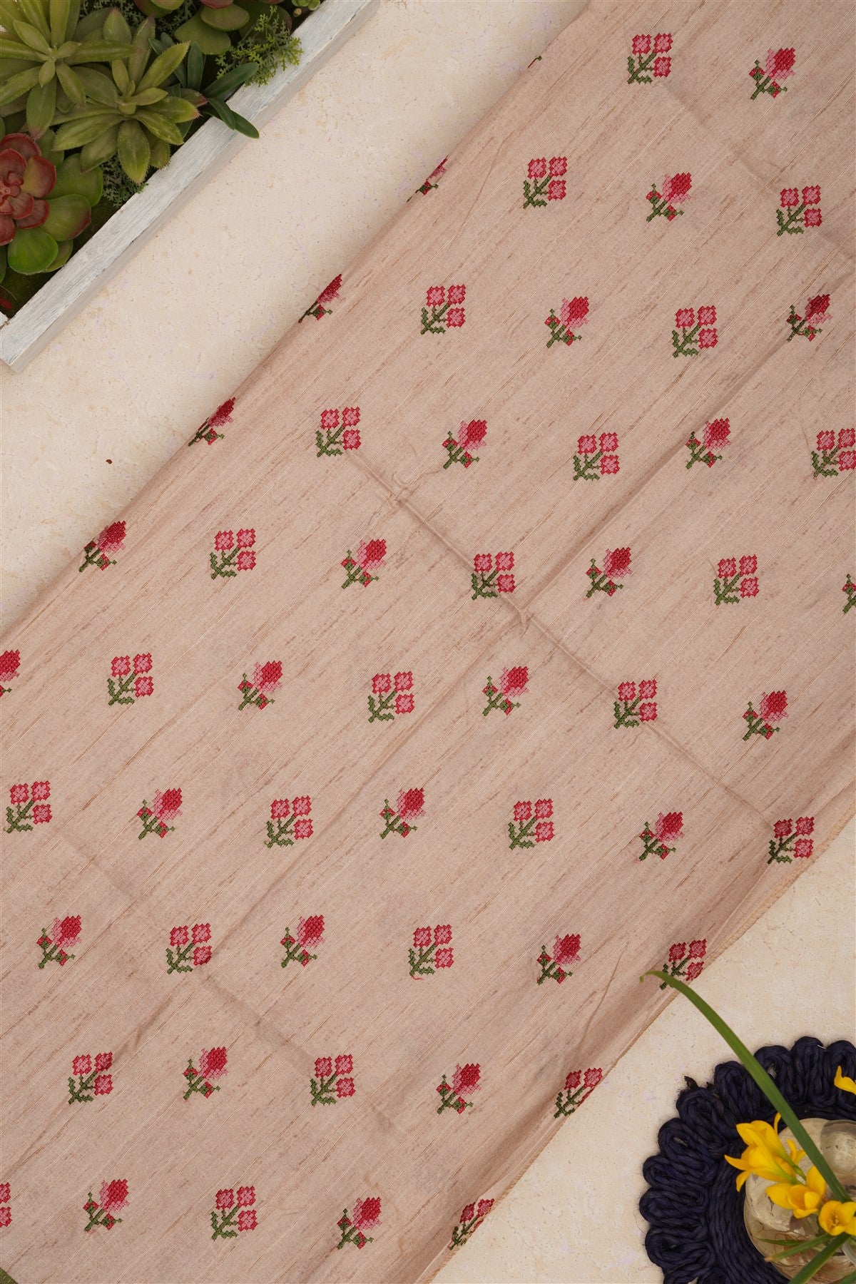 Bhagalpur Tussar Silk Mehendi Green Saree
