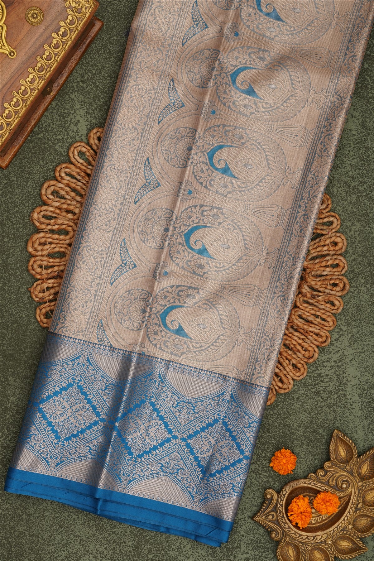 Semi Pattu Silk Blend Cream Saree