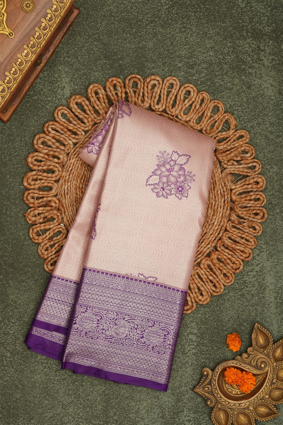 Semi Pattu Silk Blend Light Pink Saree