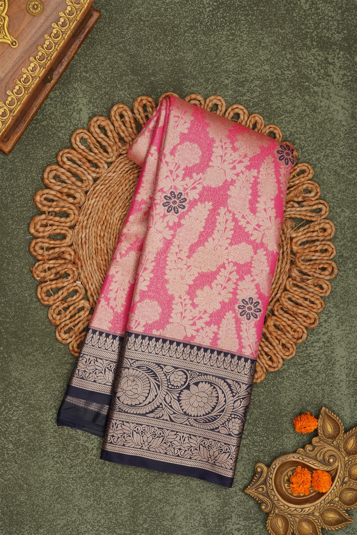 Semi Pattu Silk Blend Pink Saree