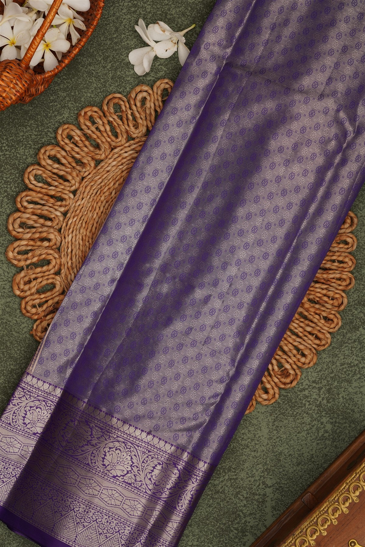 Semi Pattu Silk Blend Cream Saree