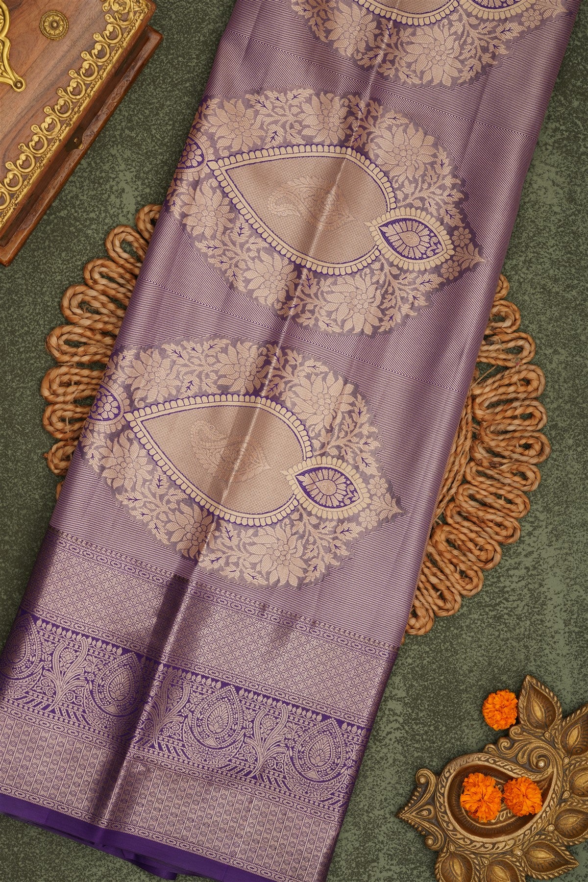 Semi Pattu Silk Blend Cream Saree