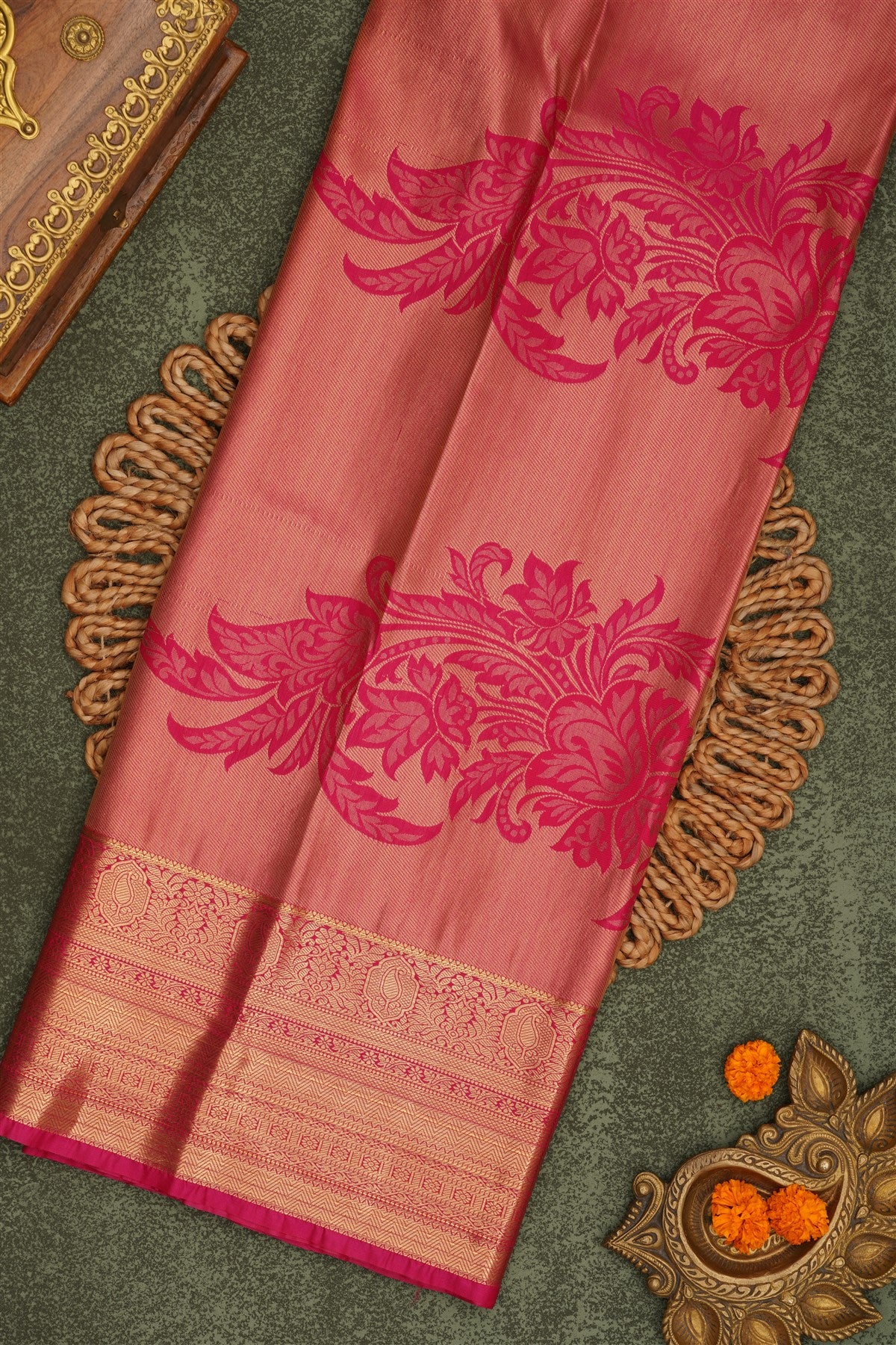 Semi Pattu Silk Blend Lavander Saree