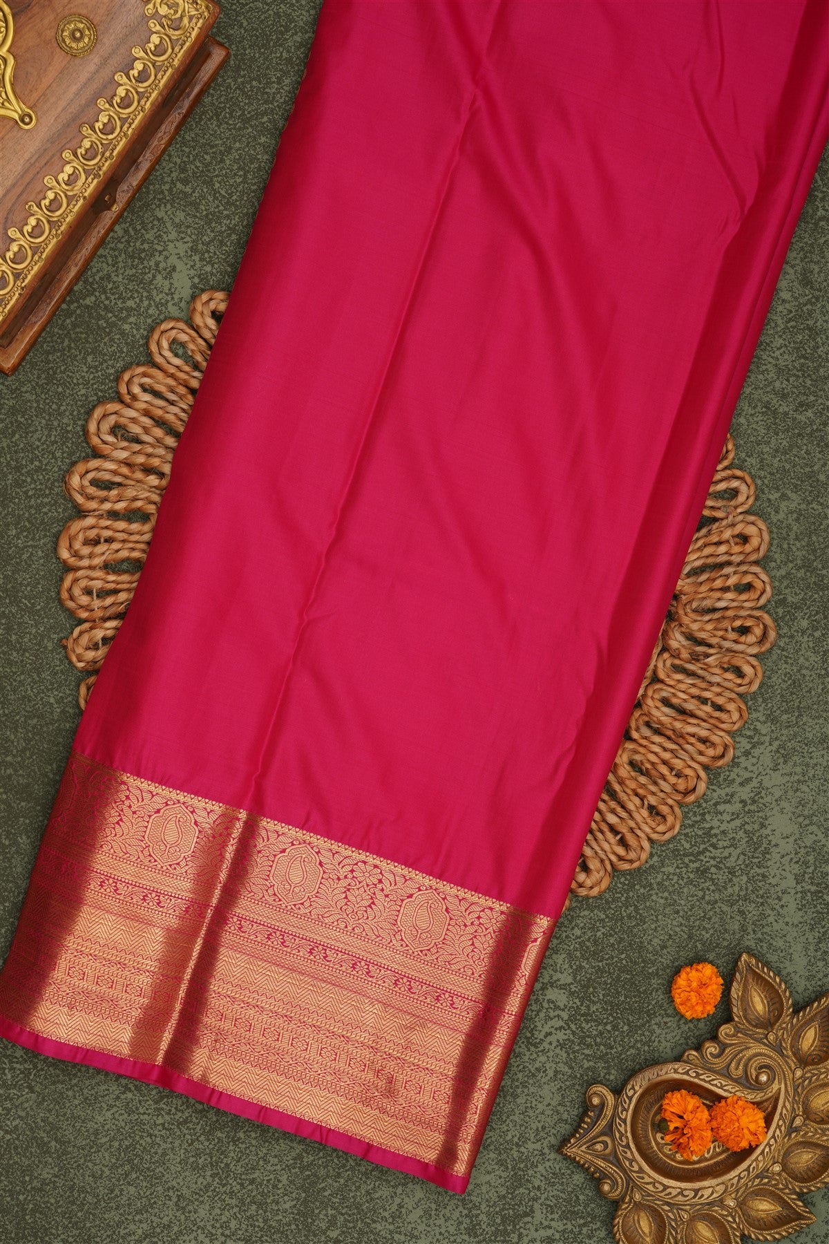 Semi Pattu Silk Blend Lavander Saree