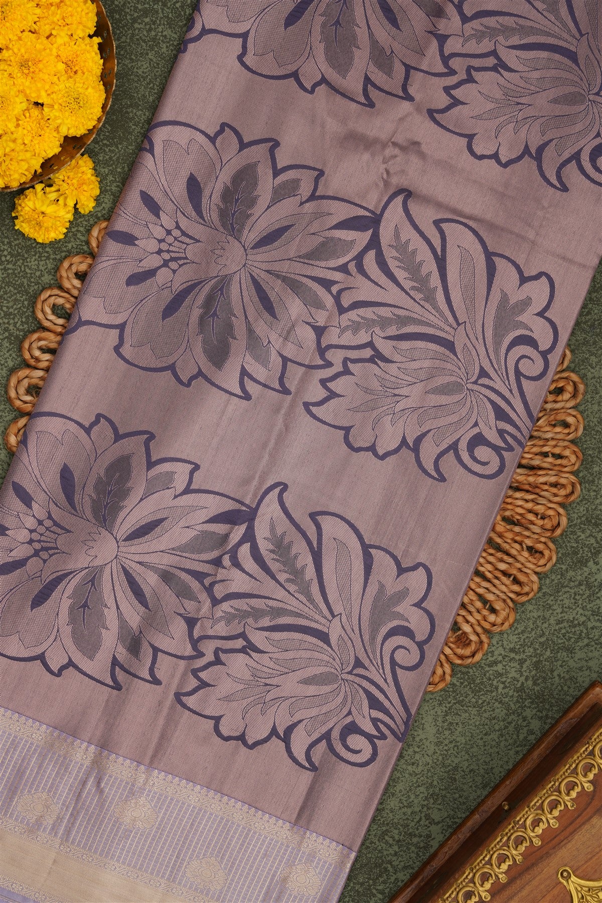 Semi Pattu Silk Blend Green Saree