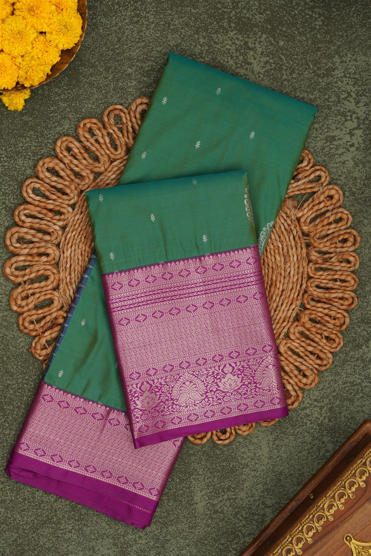 Semi Pattu Silk Blend Light Green Saree