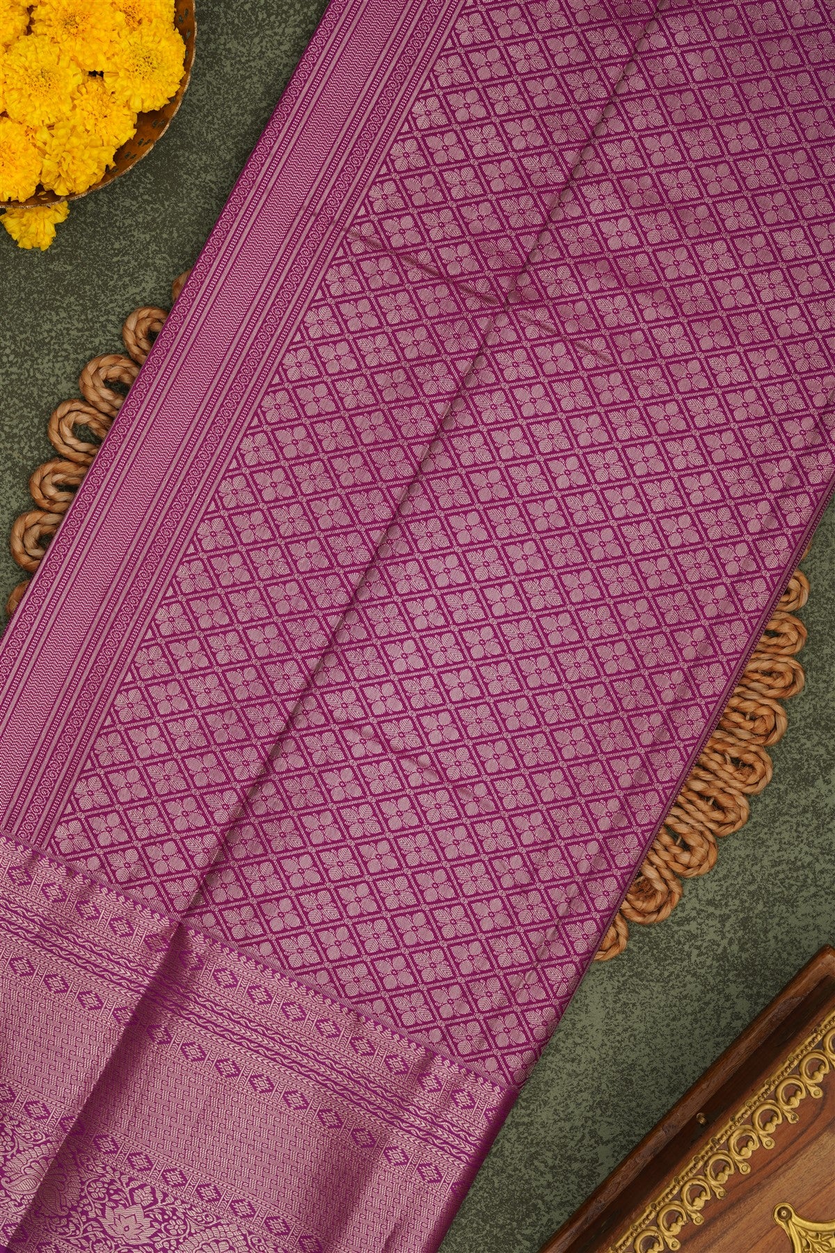 Semi Pattu Silk Blend Light Green Saree