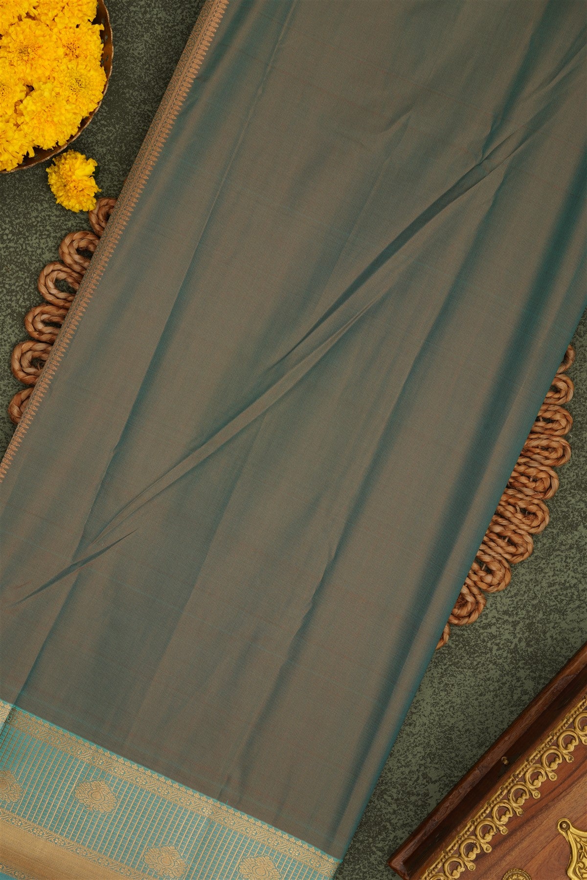Semi Pattu Silk Blend Light Pink Saree