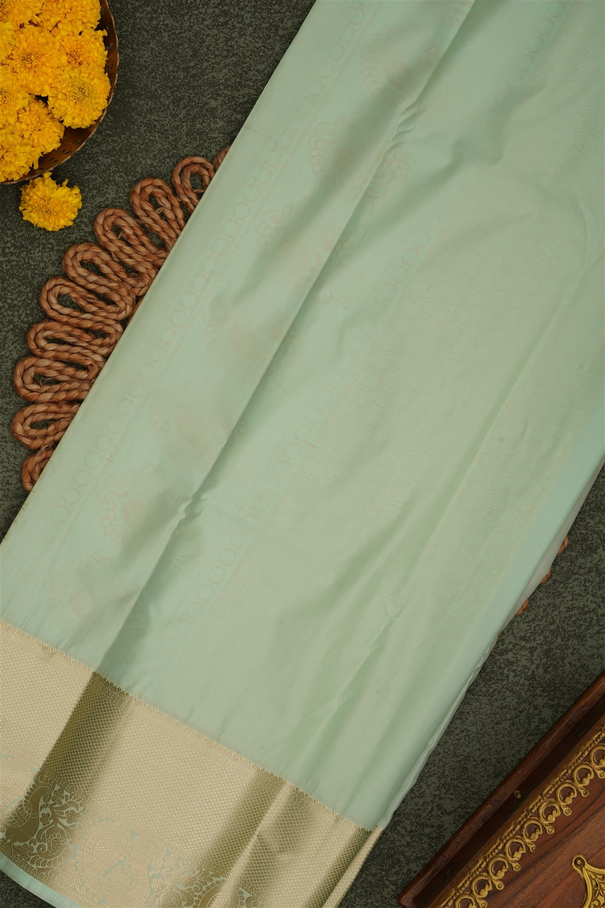 Semi Pattu Silk Blend Light Purple Saree