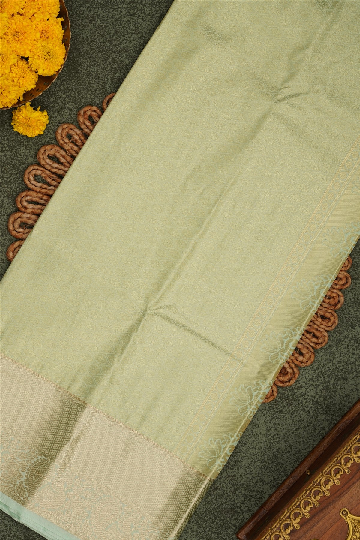 Semi Pattu Silk Blend Light Purple Saree