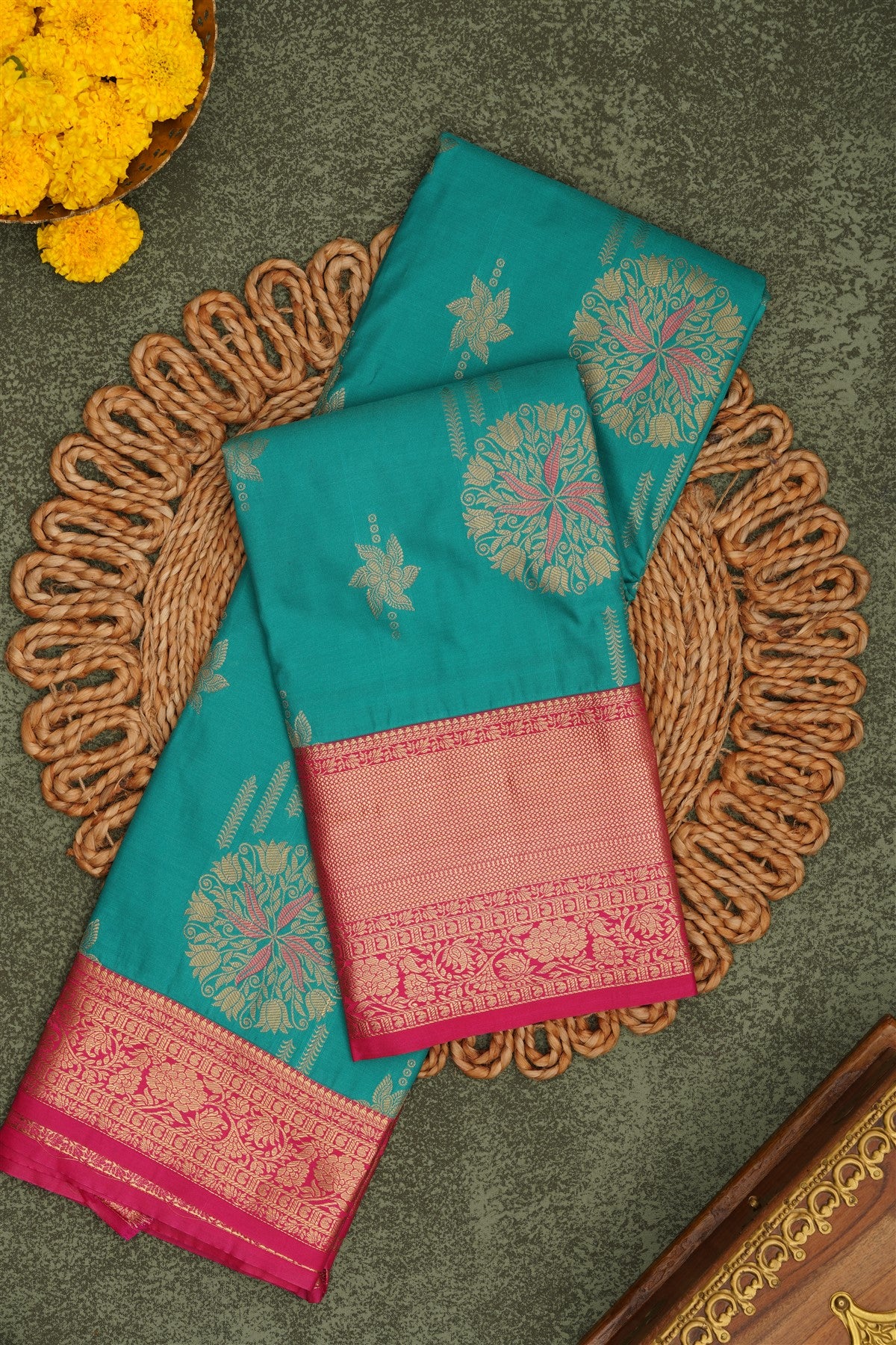 Semi Pattu Silk Blend Light Green Saree