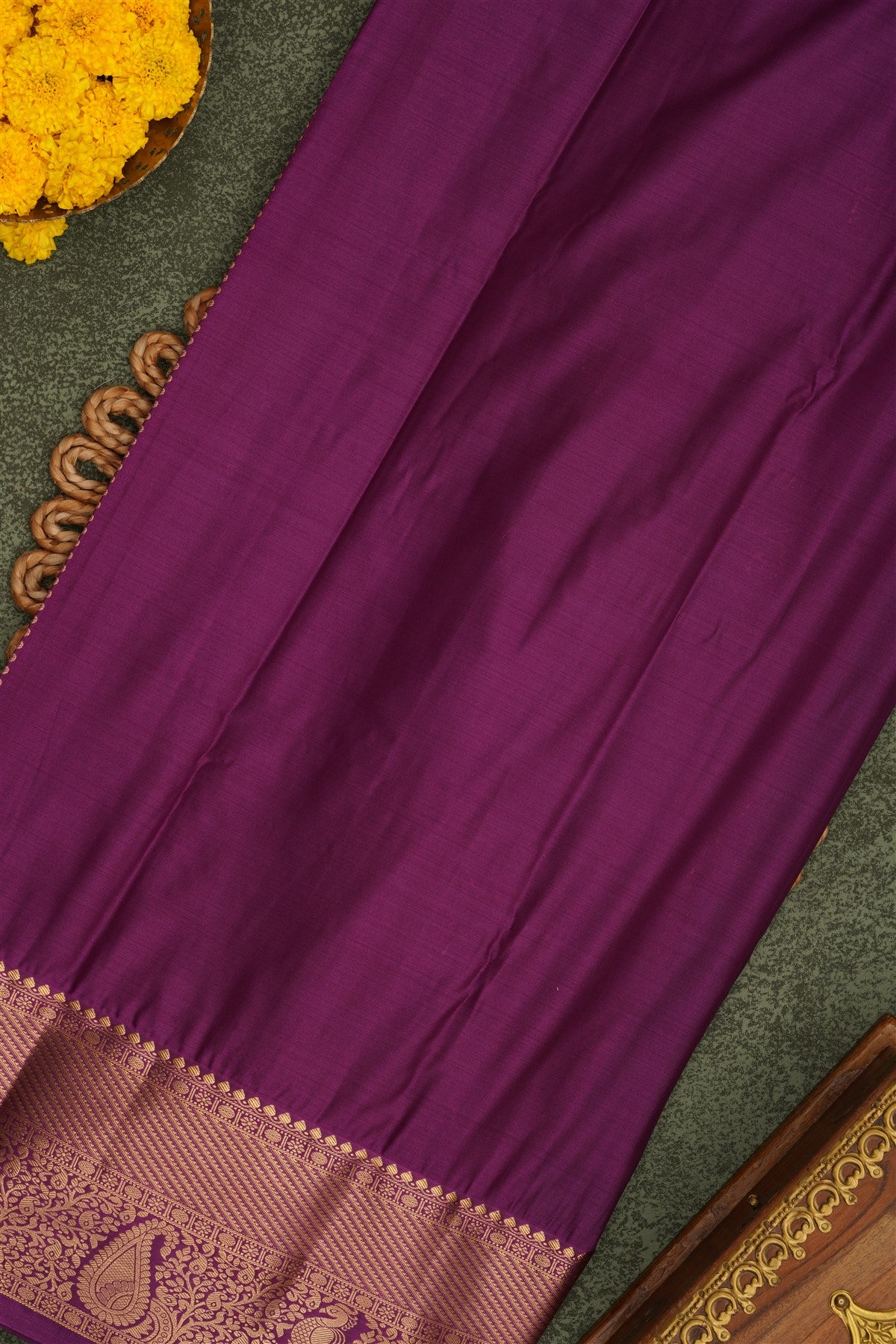 Semi Pattu Silk Blend Green Saree