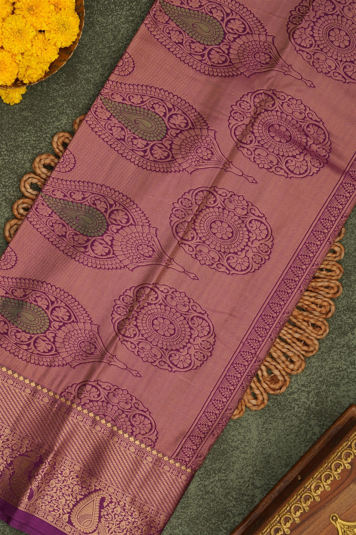Semi Pattu Silk Blend Green Saree