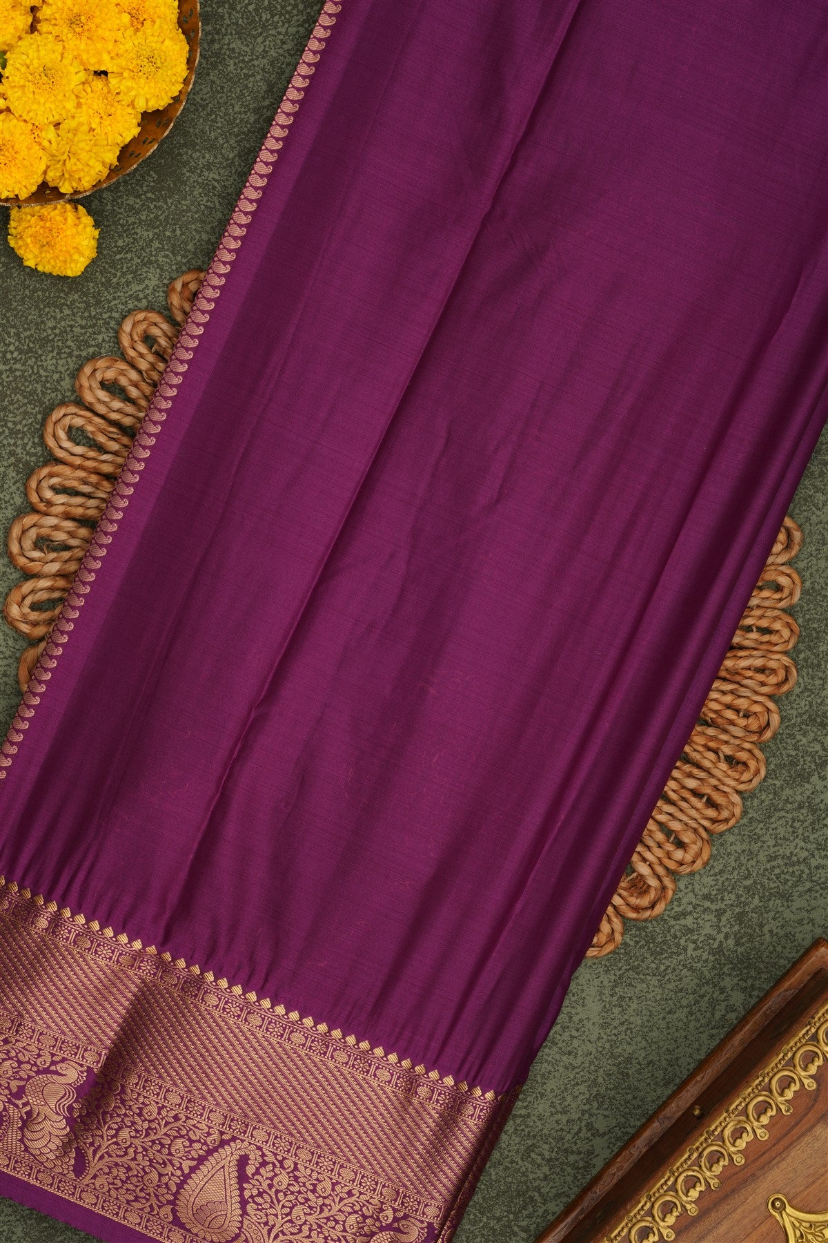 Semi Pattu Silk Blend Green Saree