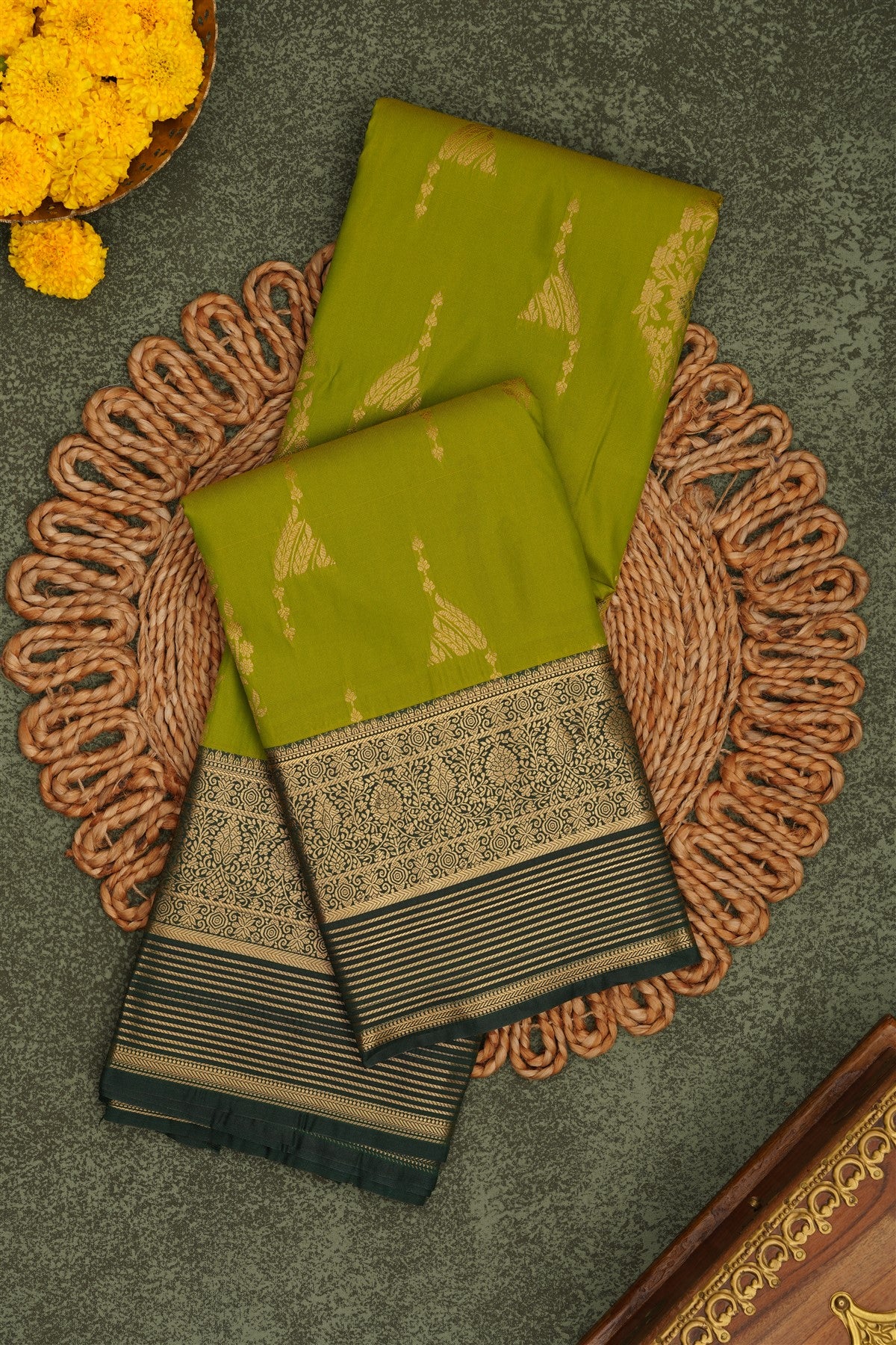 Semi Pattu Silk Blend Light Green Saree