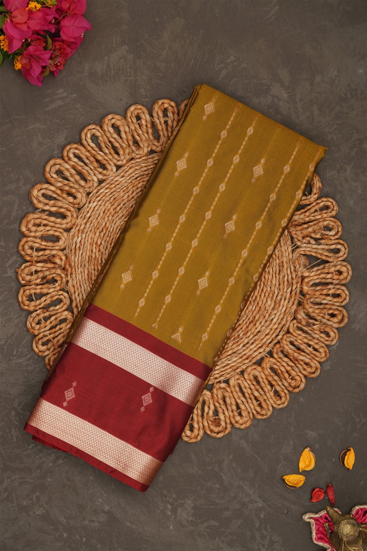 Semi Pattu Silk Blend Light Green Saree