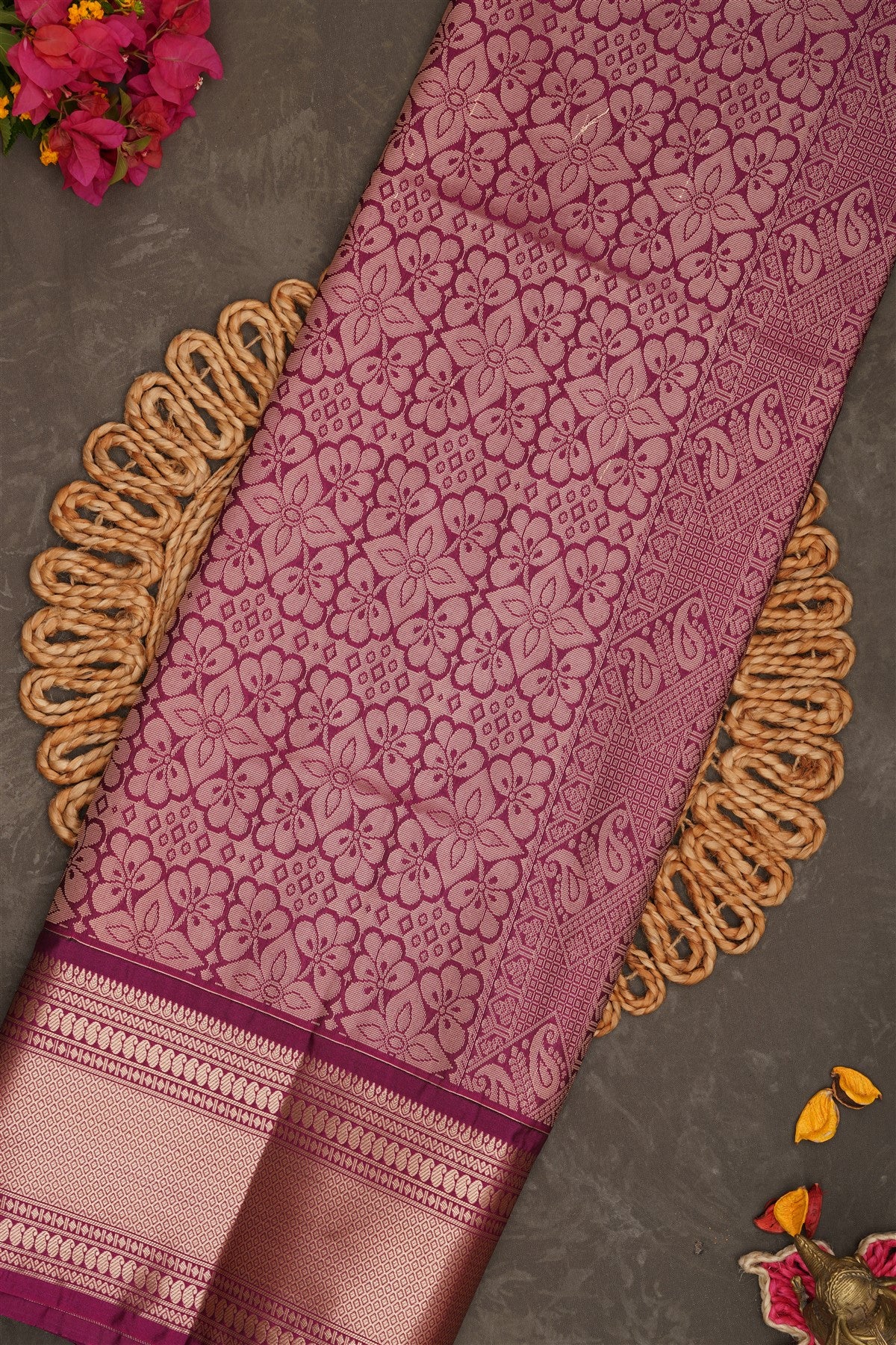 Semi Pattu Silk Blend Green Saree