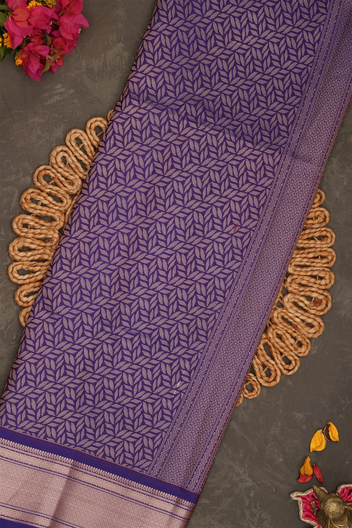 Semi Pattu Silk Blend Light Maroon Saree