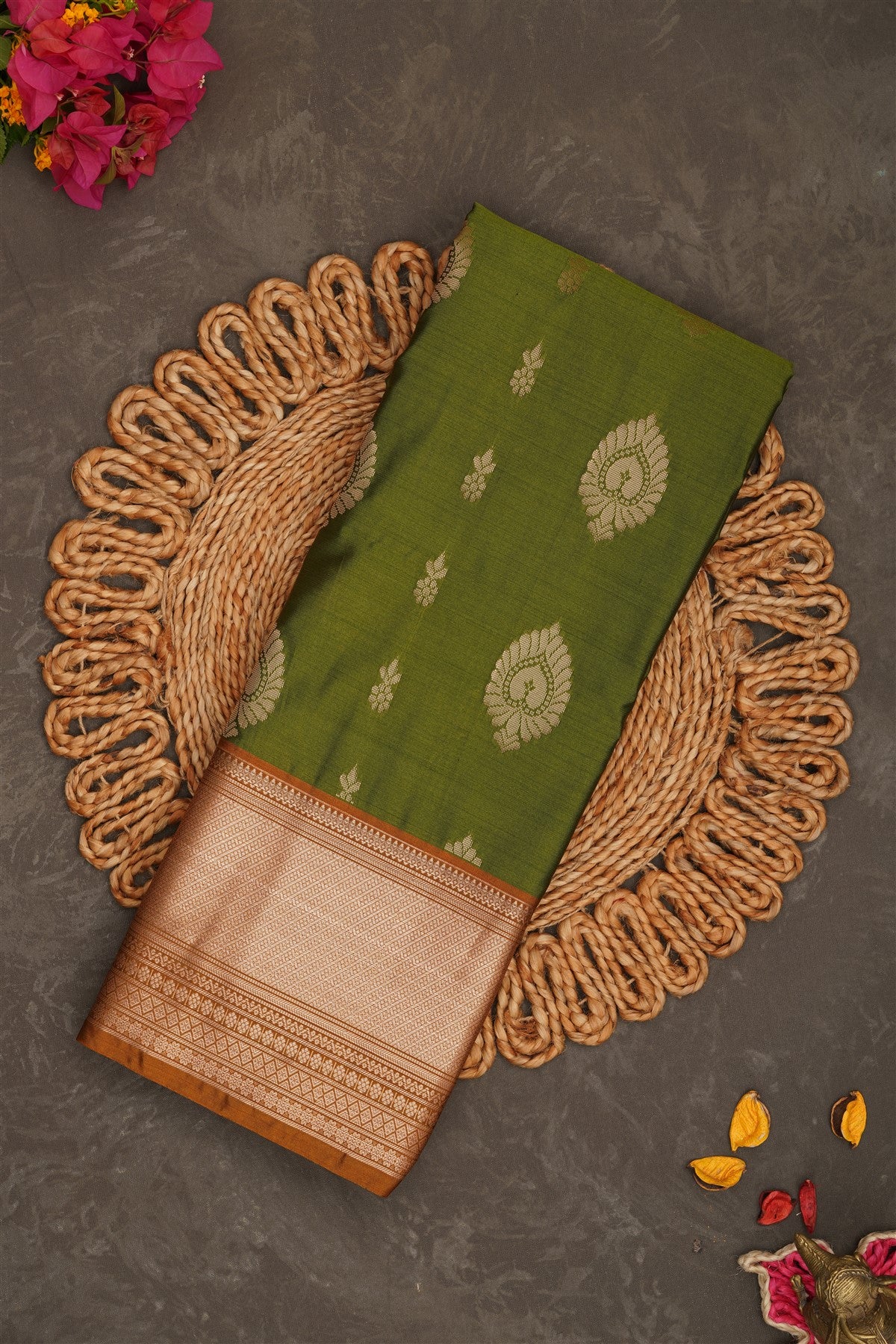 Semi Pattu Silk Blend Light Green Saree
