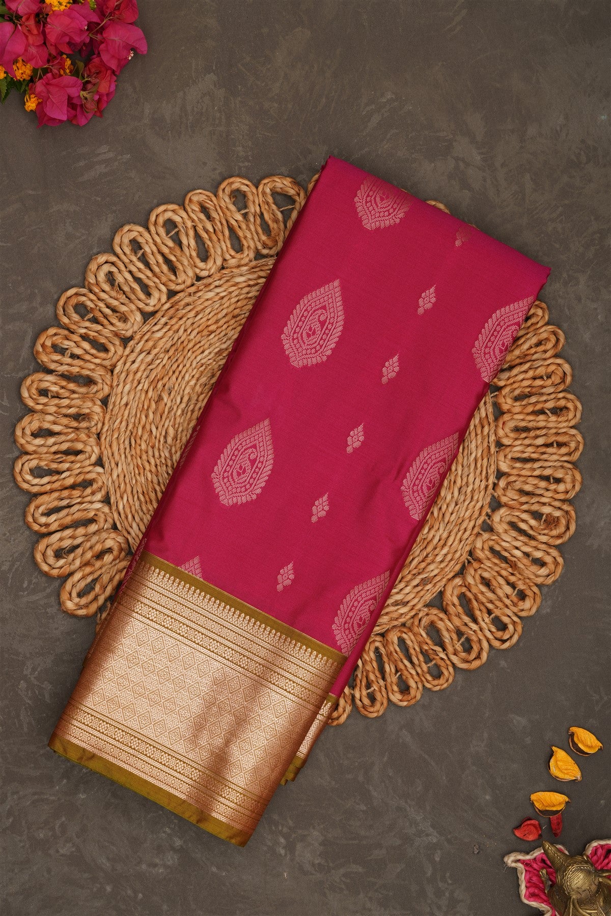Semi Pattu Silk Blend Pink Saree