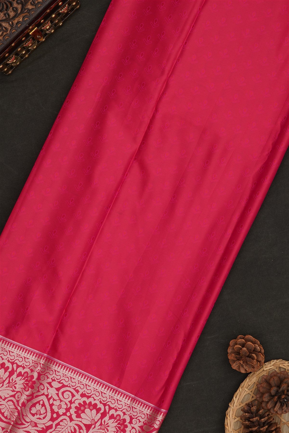 Semi Pattu Silk Blend Light Green Saree