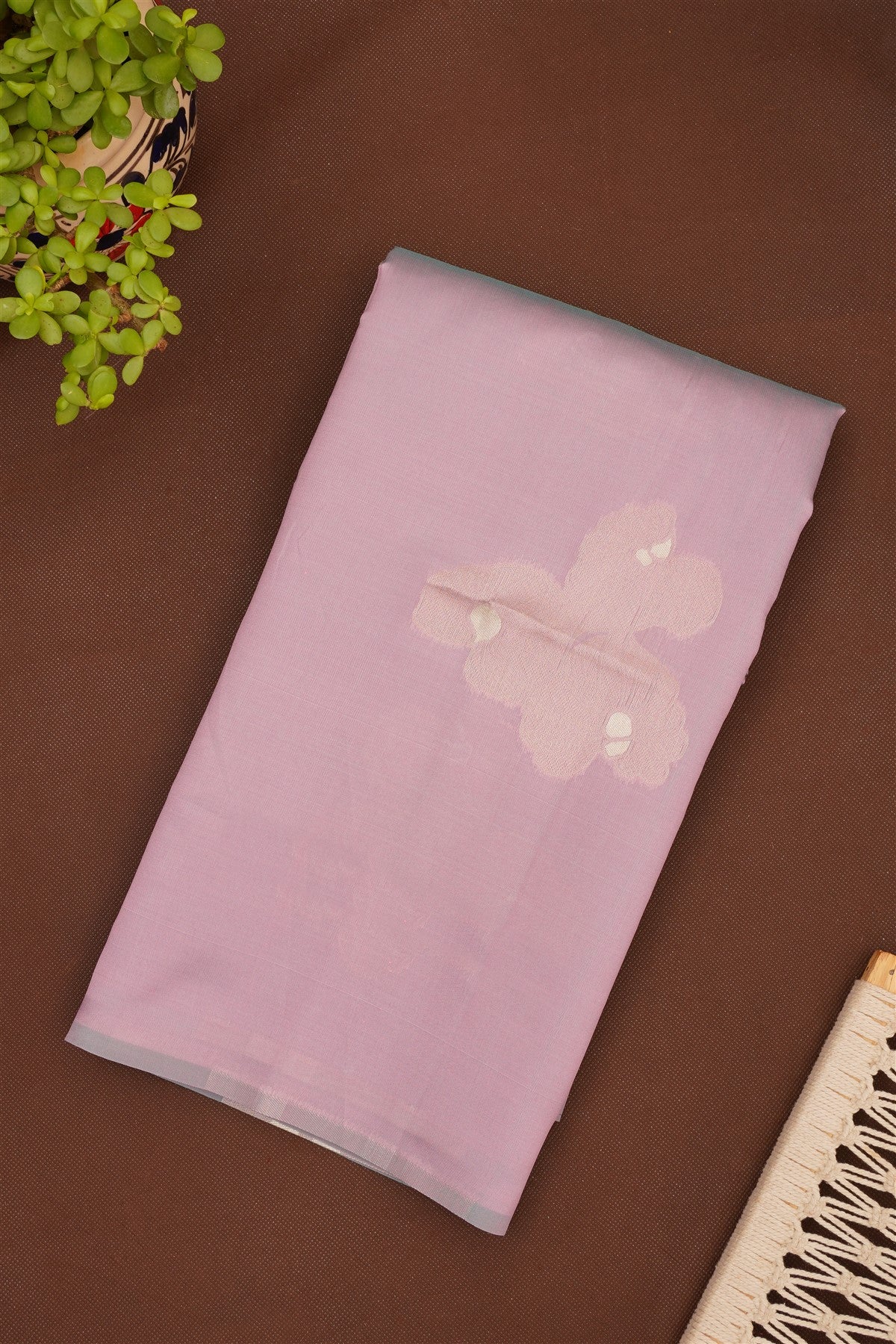 Semi Pattu Silk Blend Light Lavender Saree