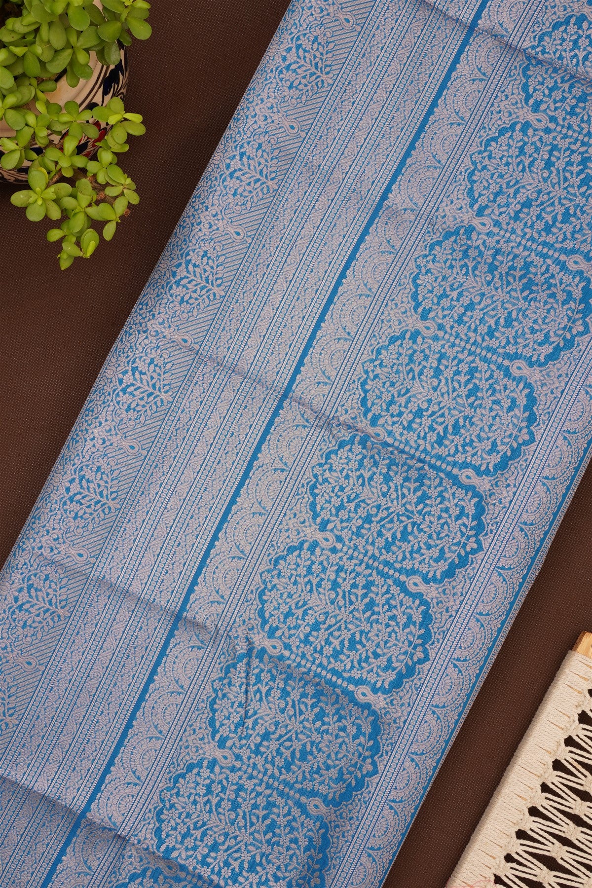 SKU-323528