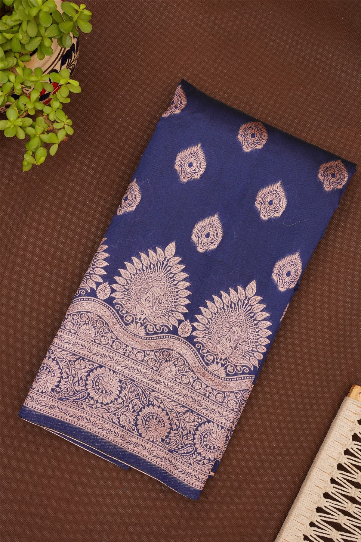 SKU-323586