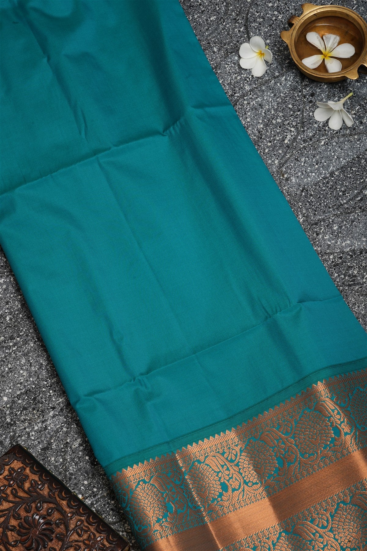 Semi Pattu Silk Magenta Saree