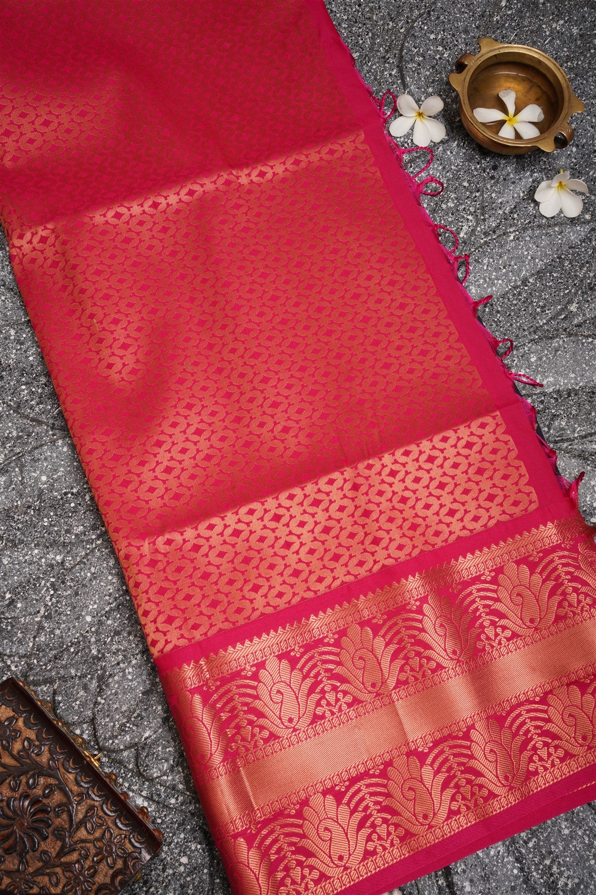 Semi Pattu Silk Dual Shade Saree