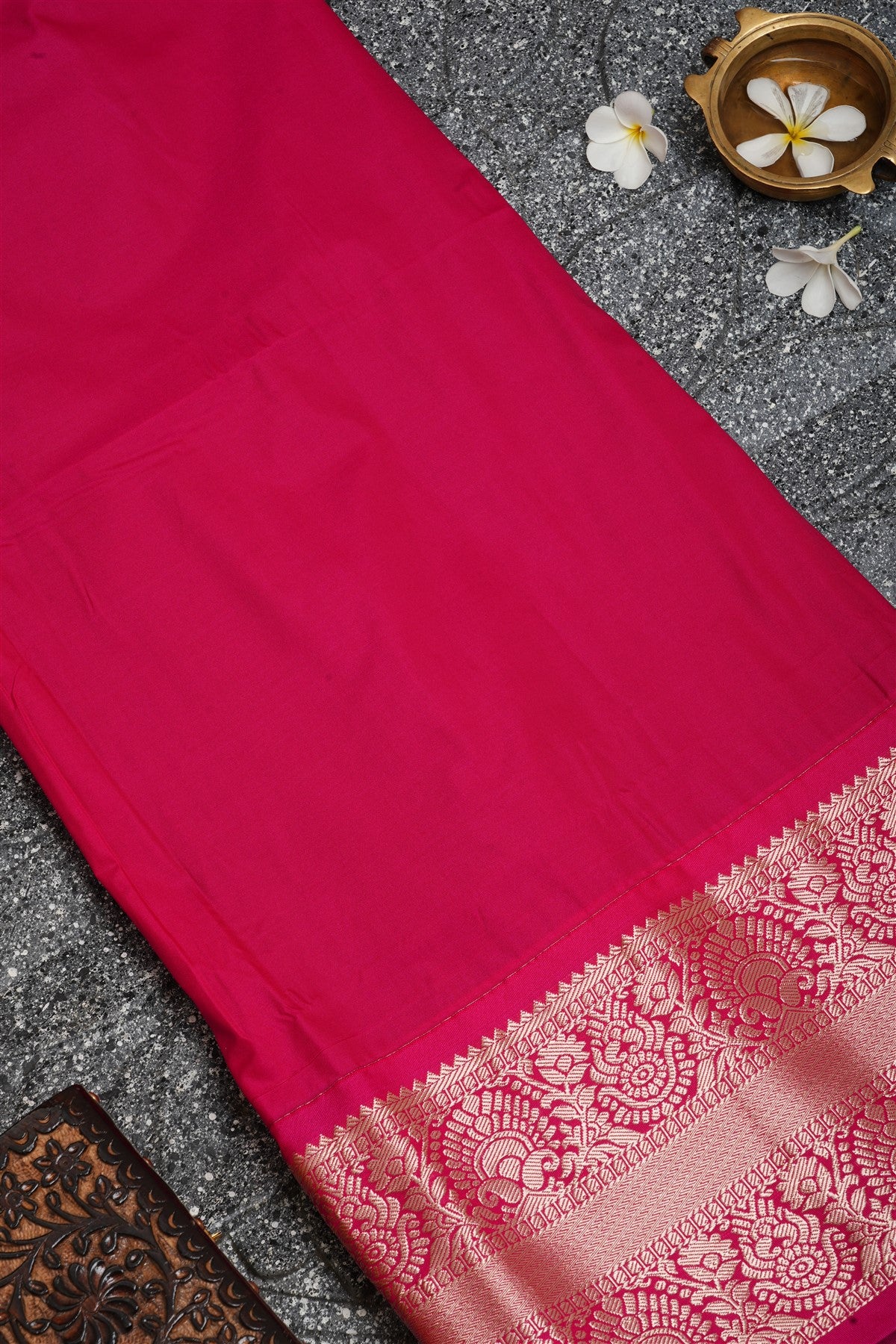 Semi Pattu Silk Green Saree