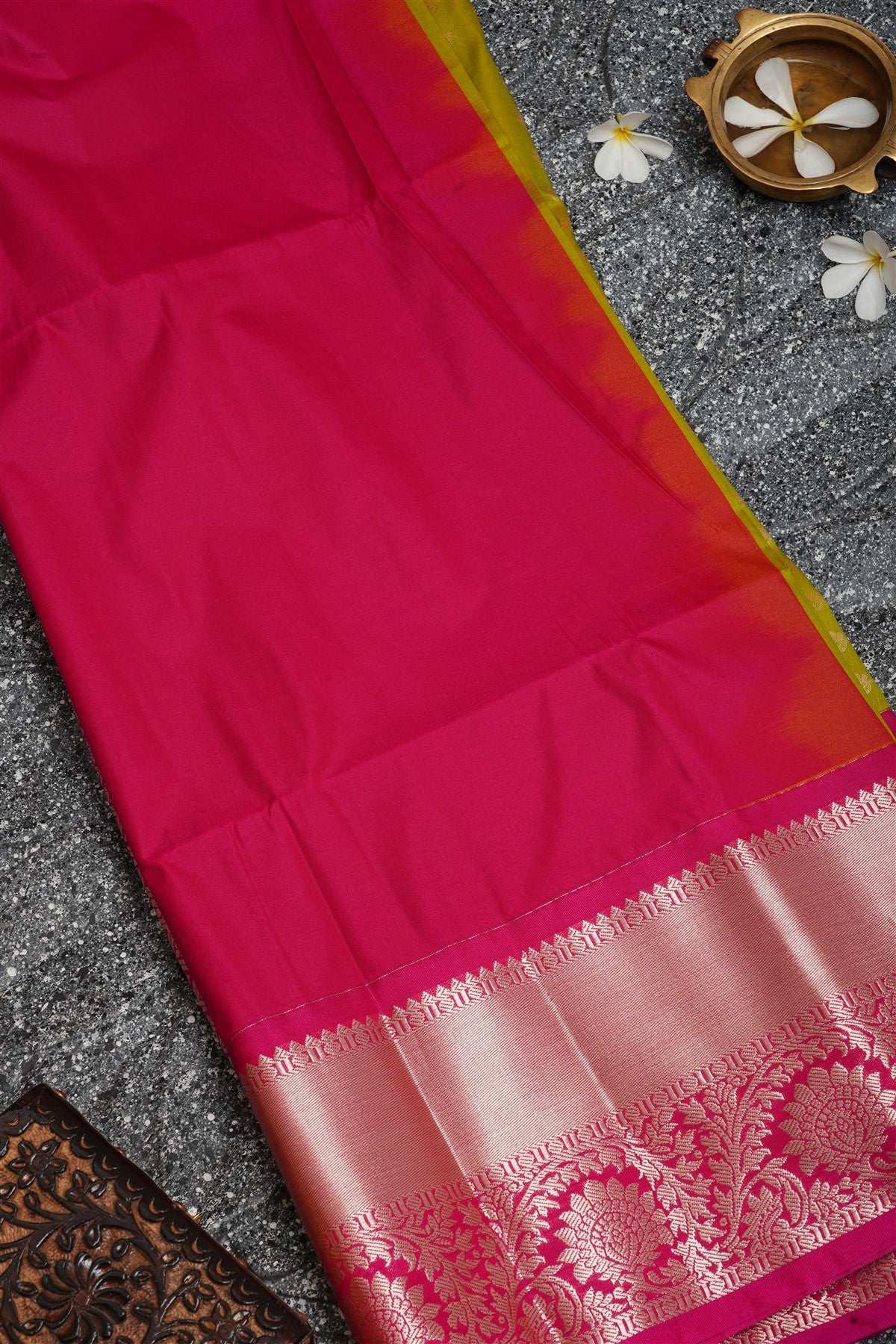Semi Pattu Silk Parrot Green Saree