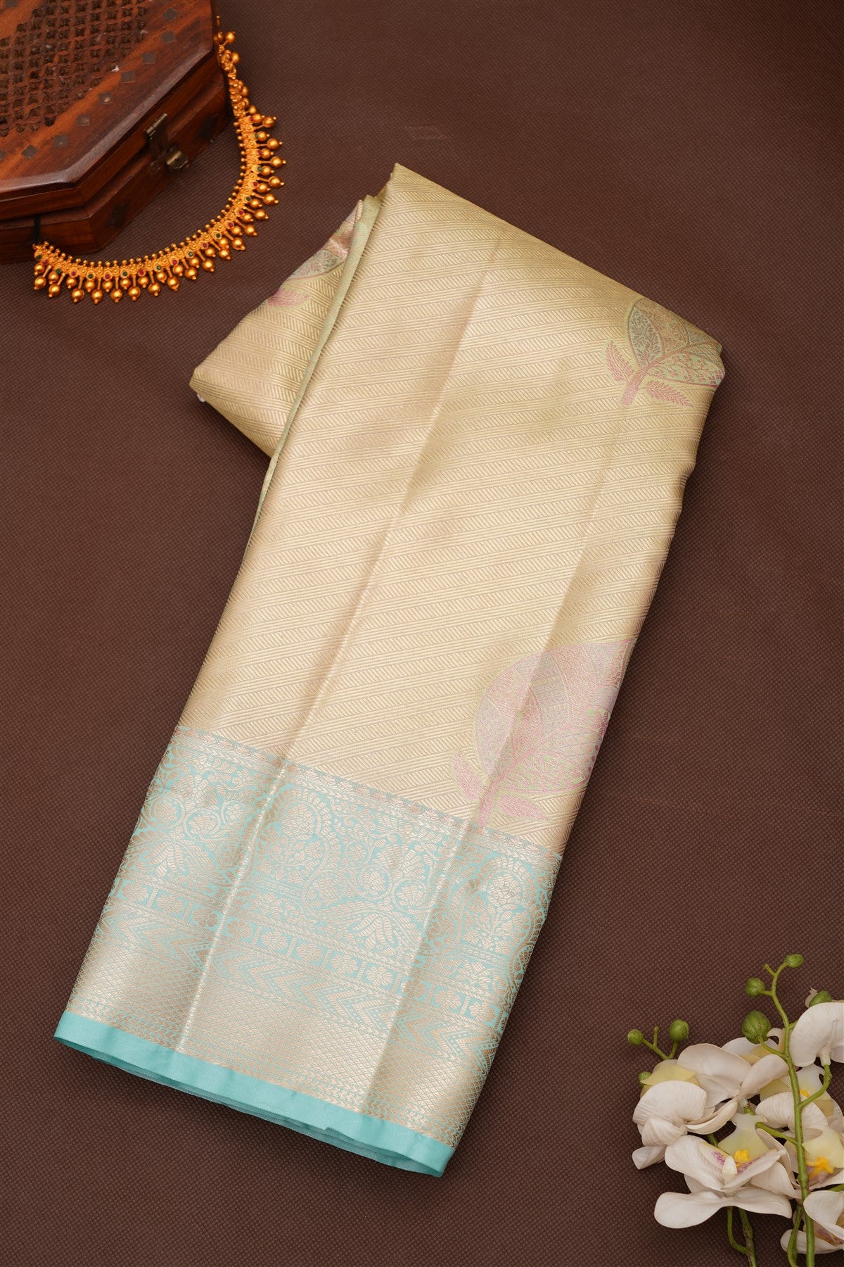 Semi Pattu Silk Blend Light Gold Saree
