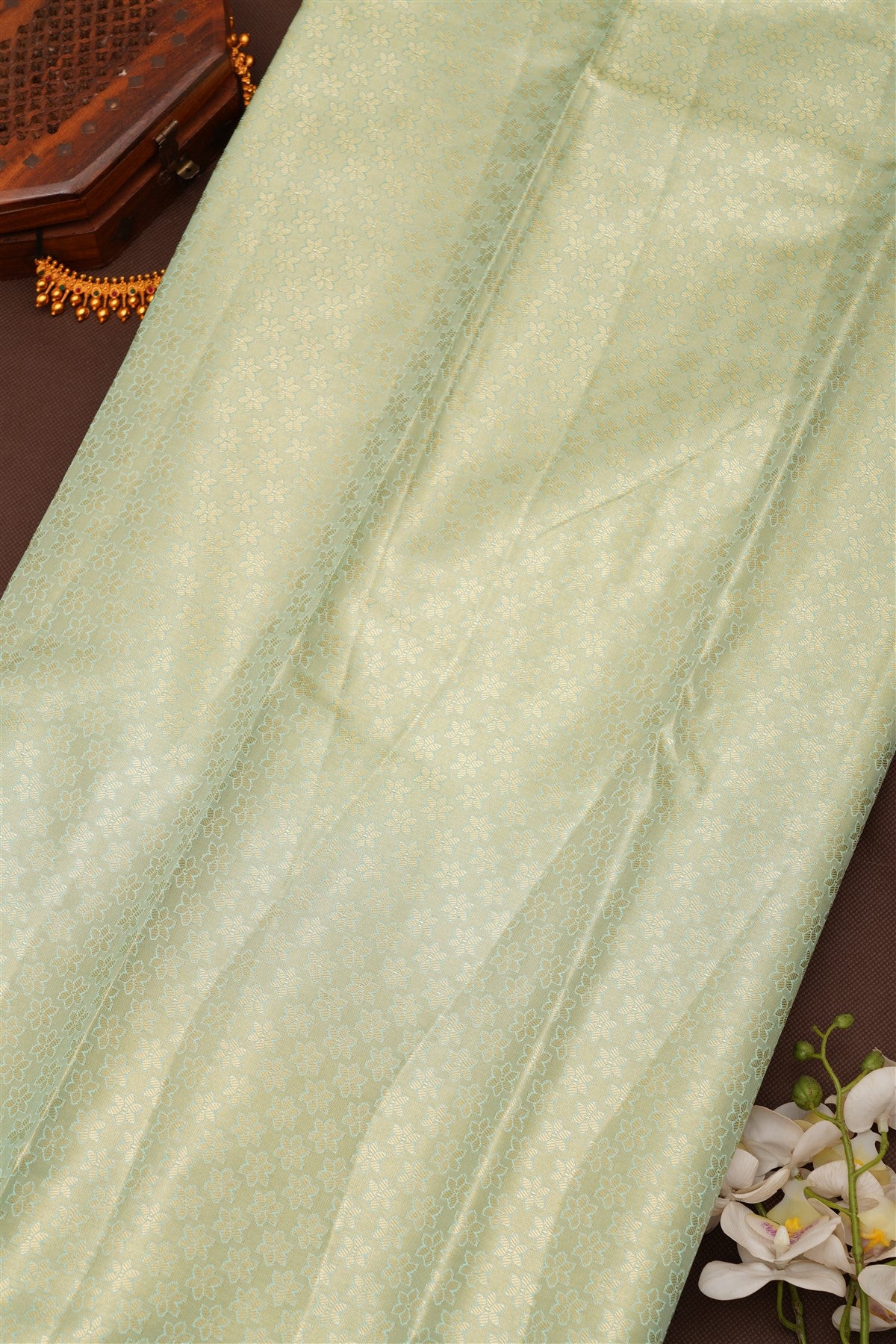 Semi Pattu Silk Blend Light Gold Saree