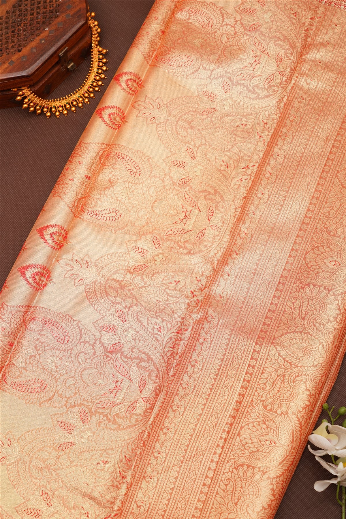 Semi Pattu Silk Blend Cream Saree