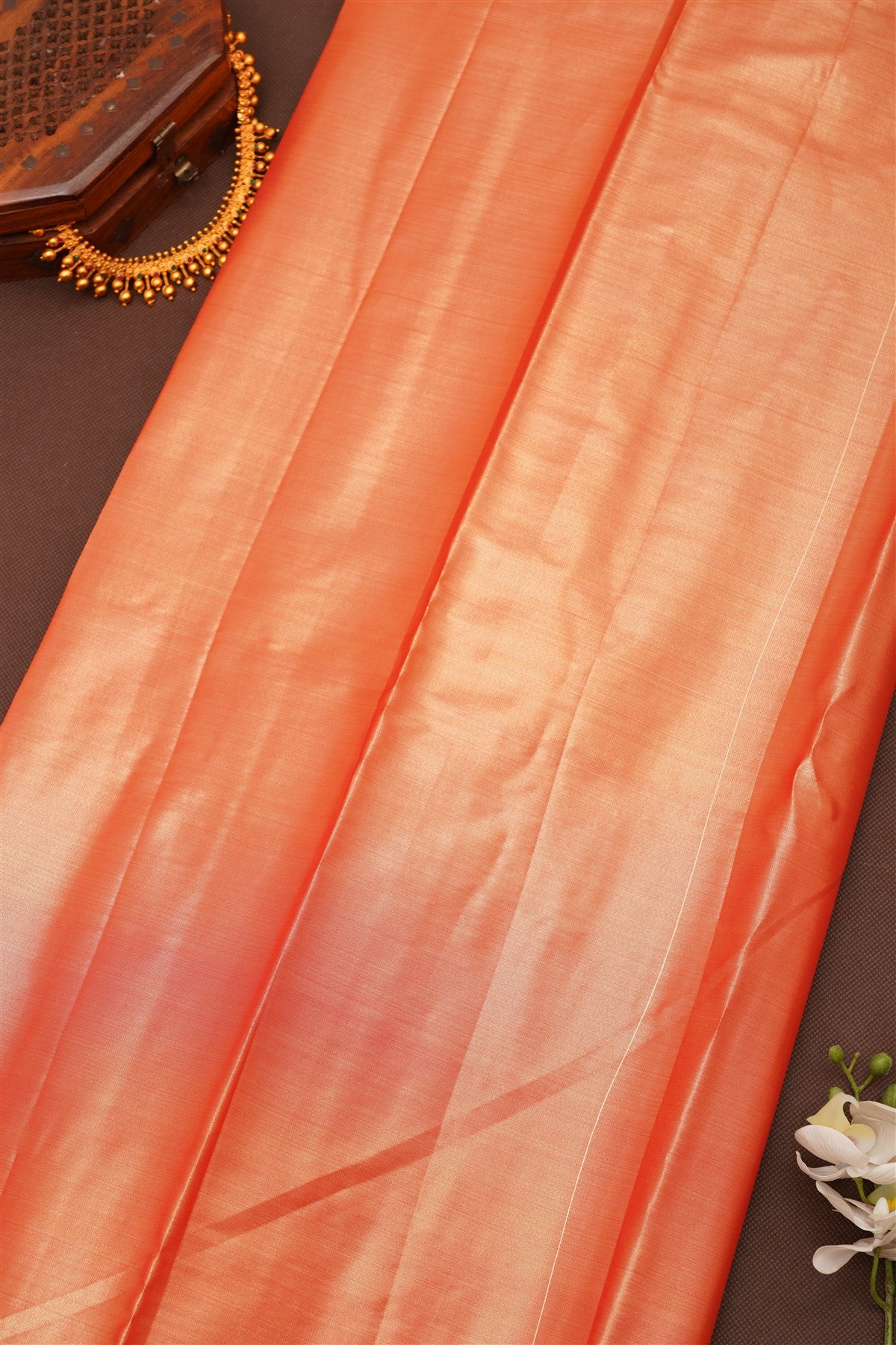 Semi Pattu Silk Blend Cream Saree