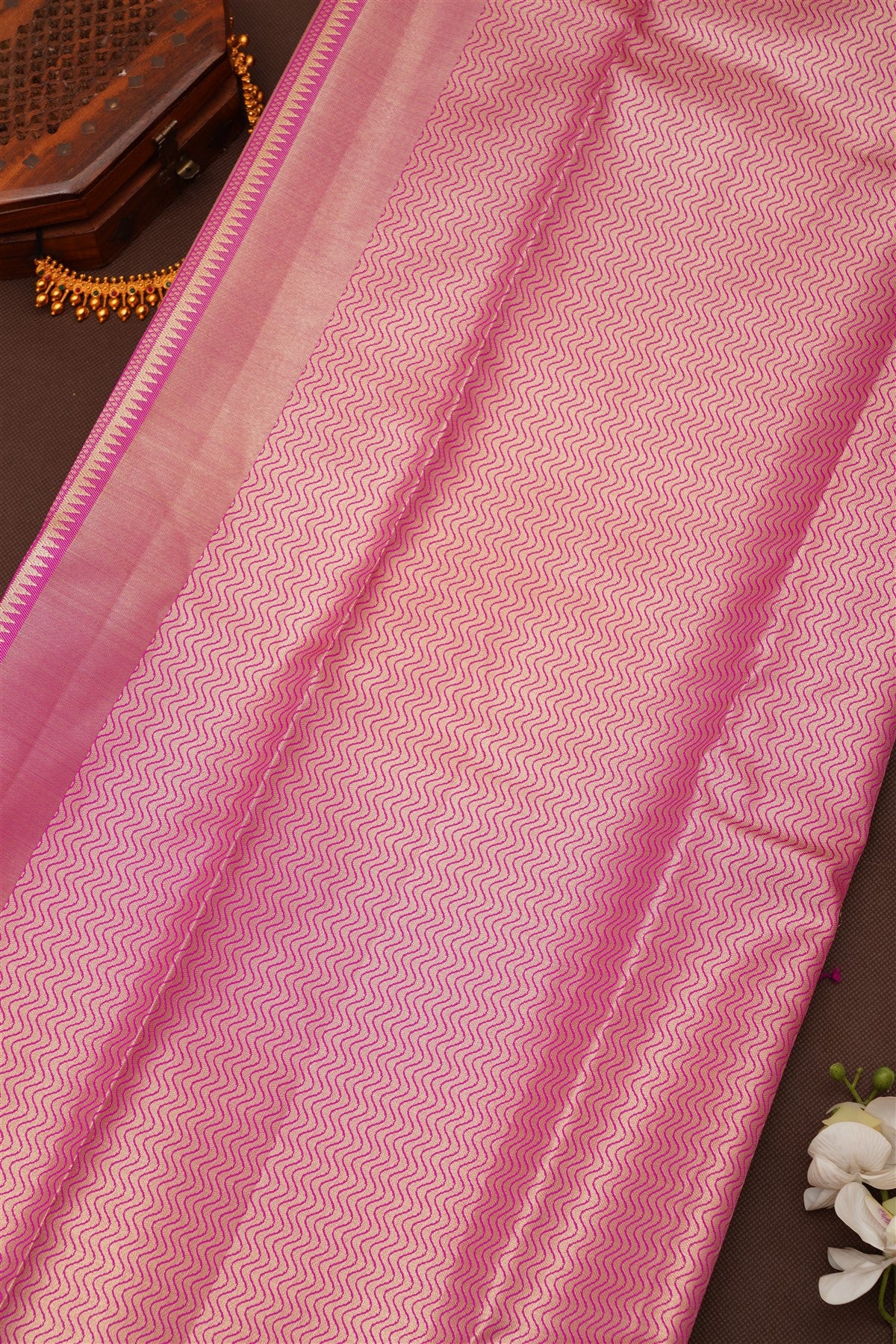 Semi Pattu Silk Blend Pink Saree