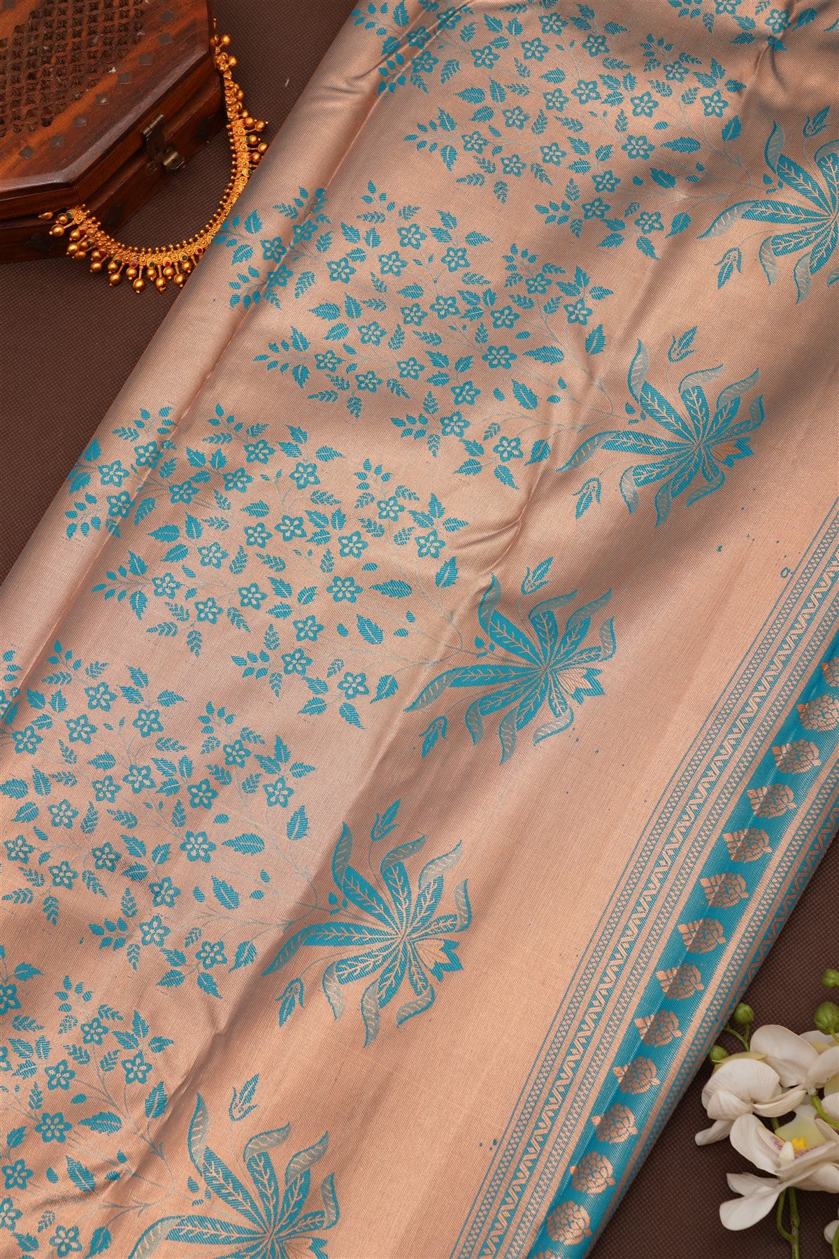 Semi Pattu Silk Blend Purple Saree