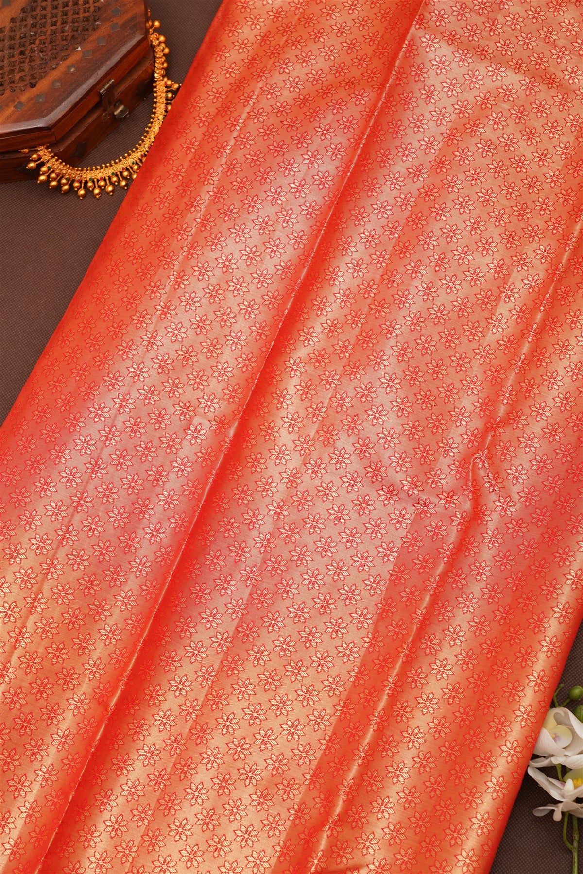 Semi Pattu Silk Blend Red Saree