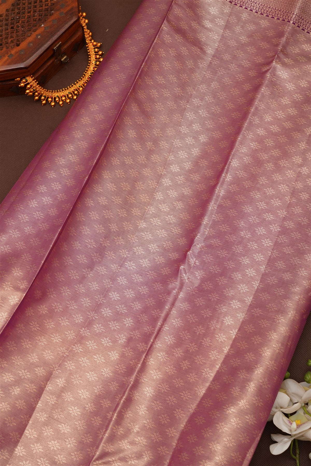 Semi Pattu Silk Blend Dark Magenta Saree