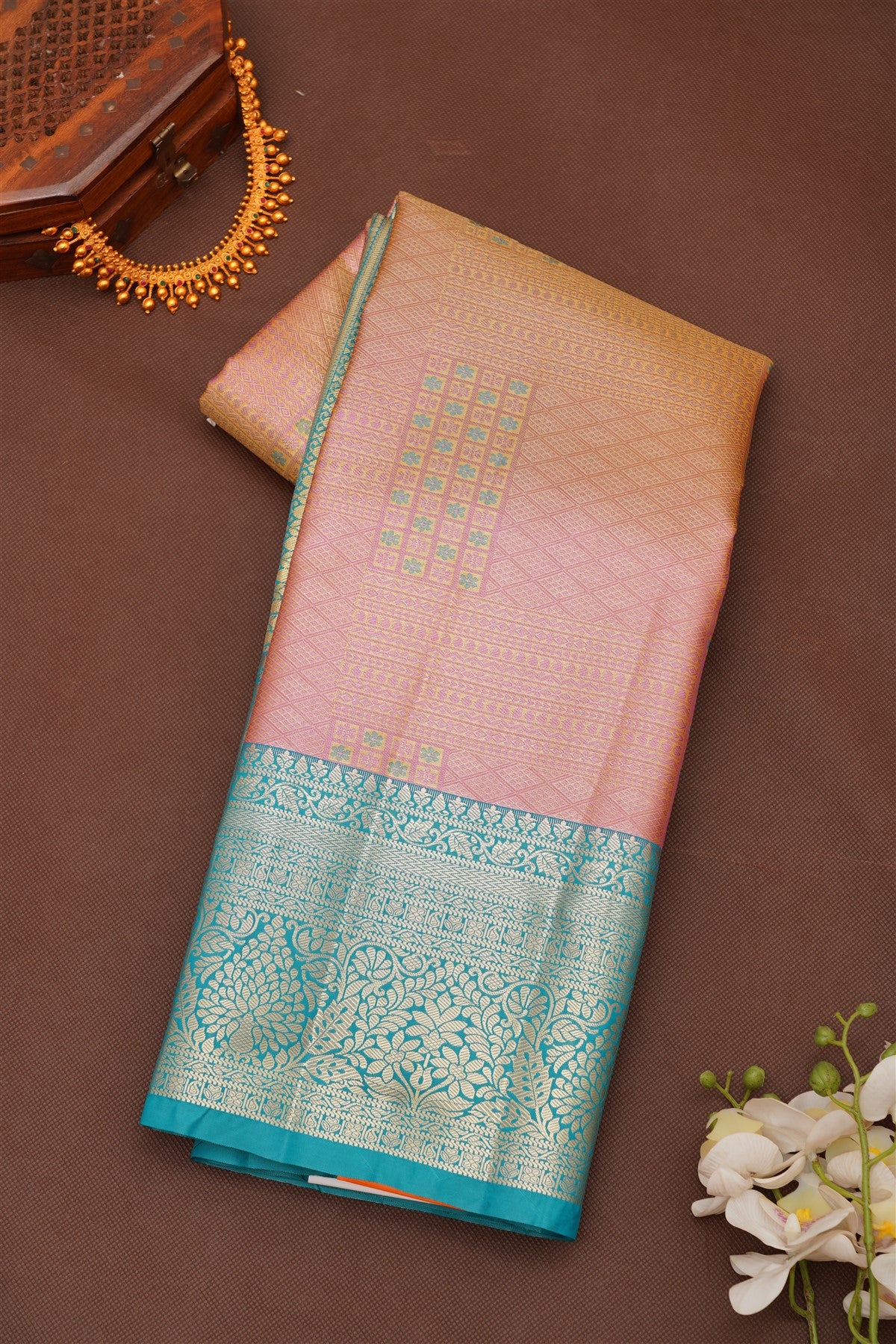 Semi Pattu Silk Blend Dual Shade Saree
