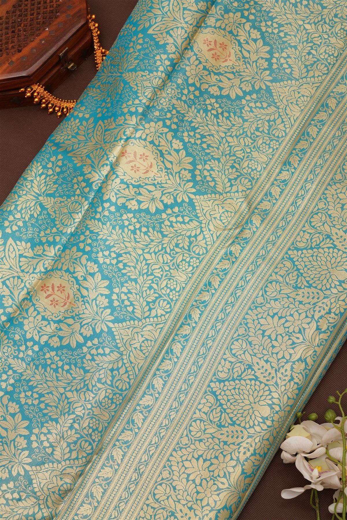 Semi Pattu Silk Blend Gold Saree