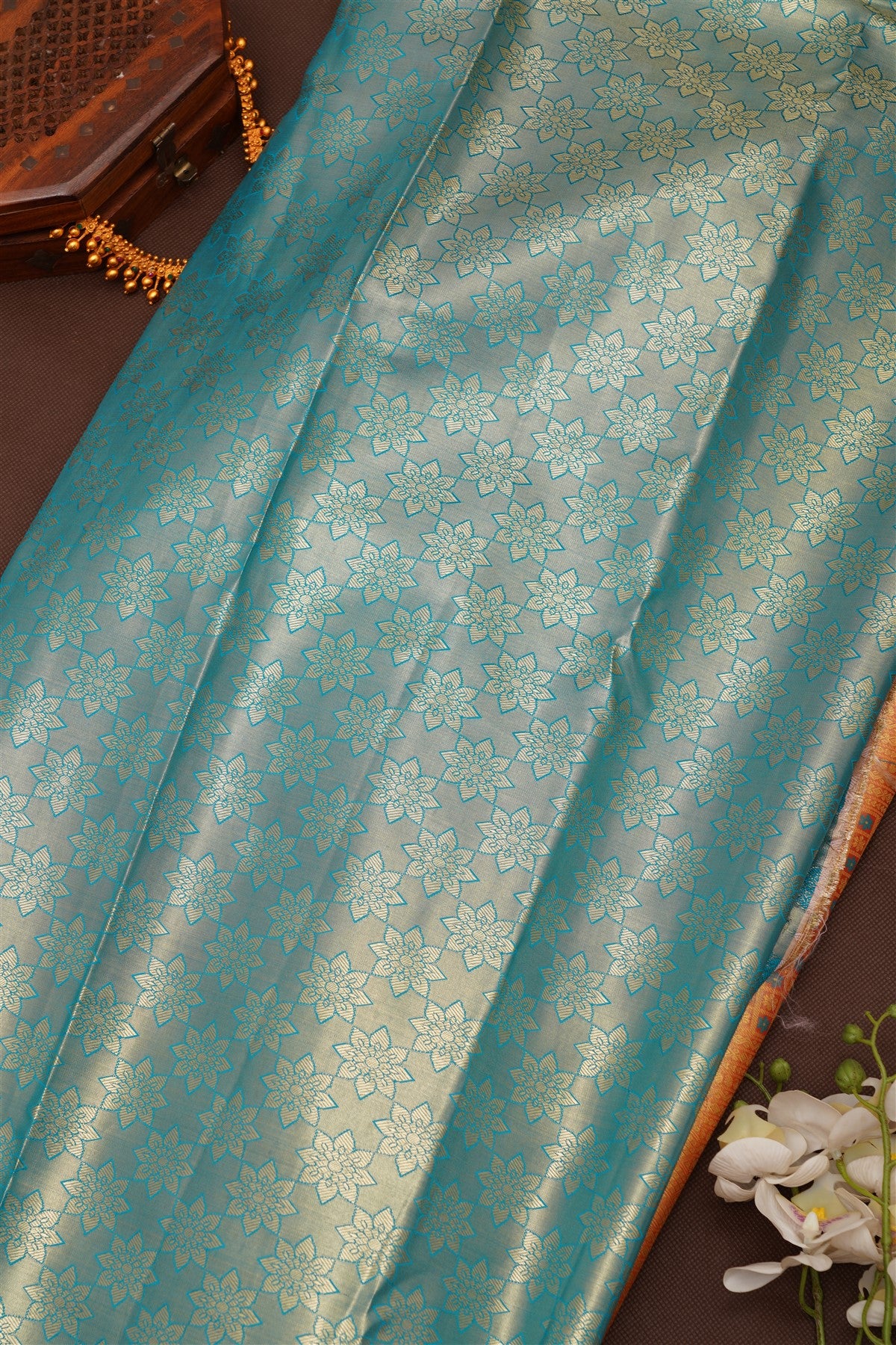 Semi Pattu Silk Blend Gold Saree