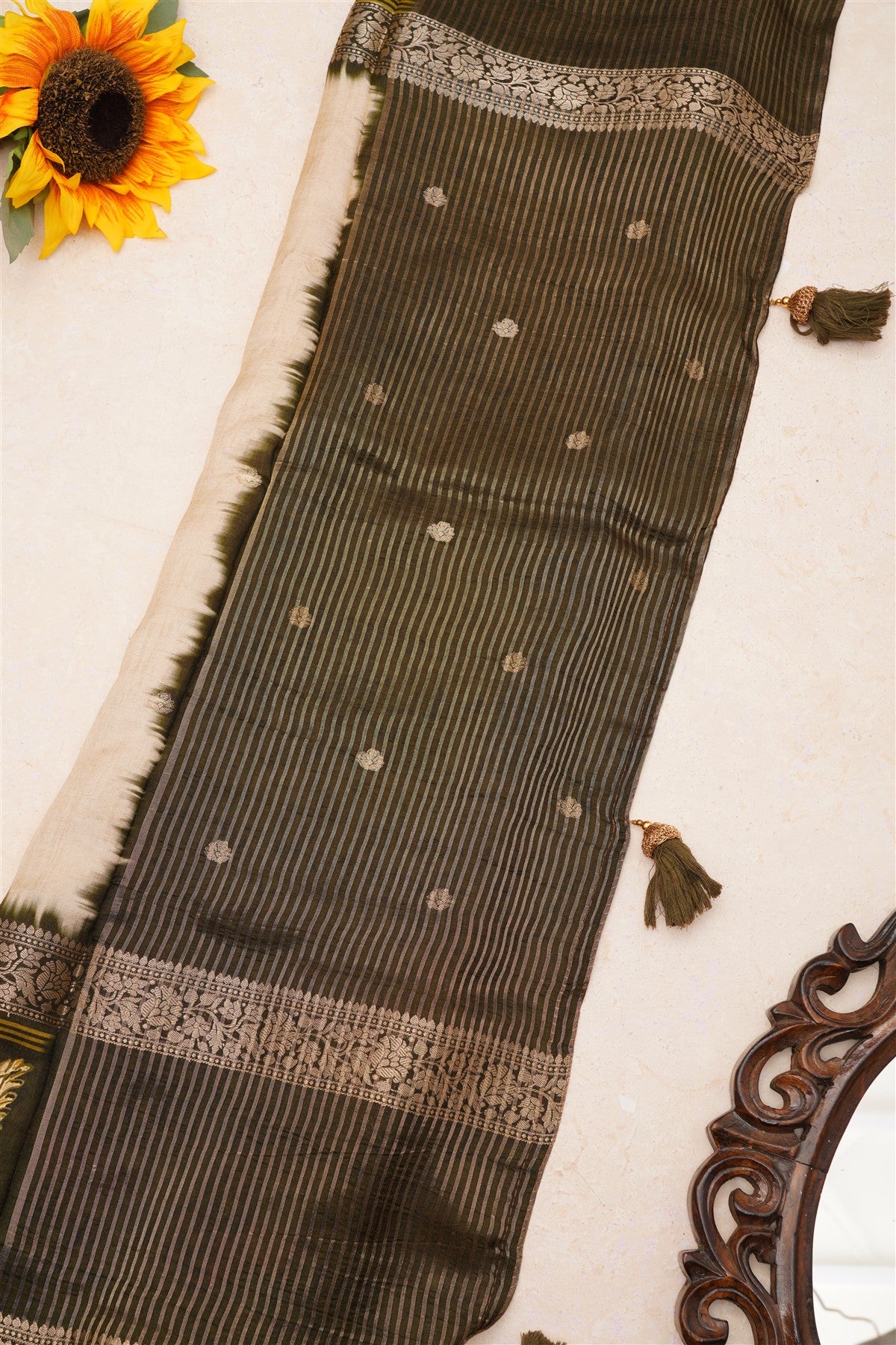 Fancy Dola Silk Cream Tanjore Print Saree